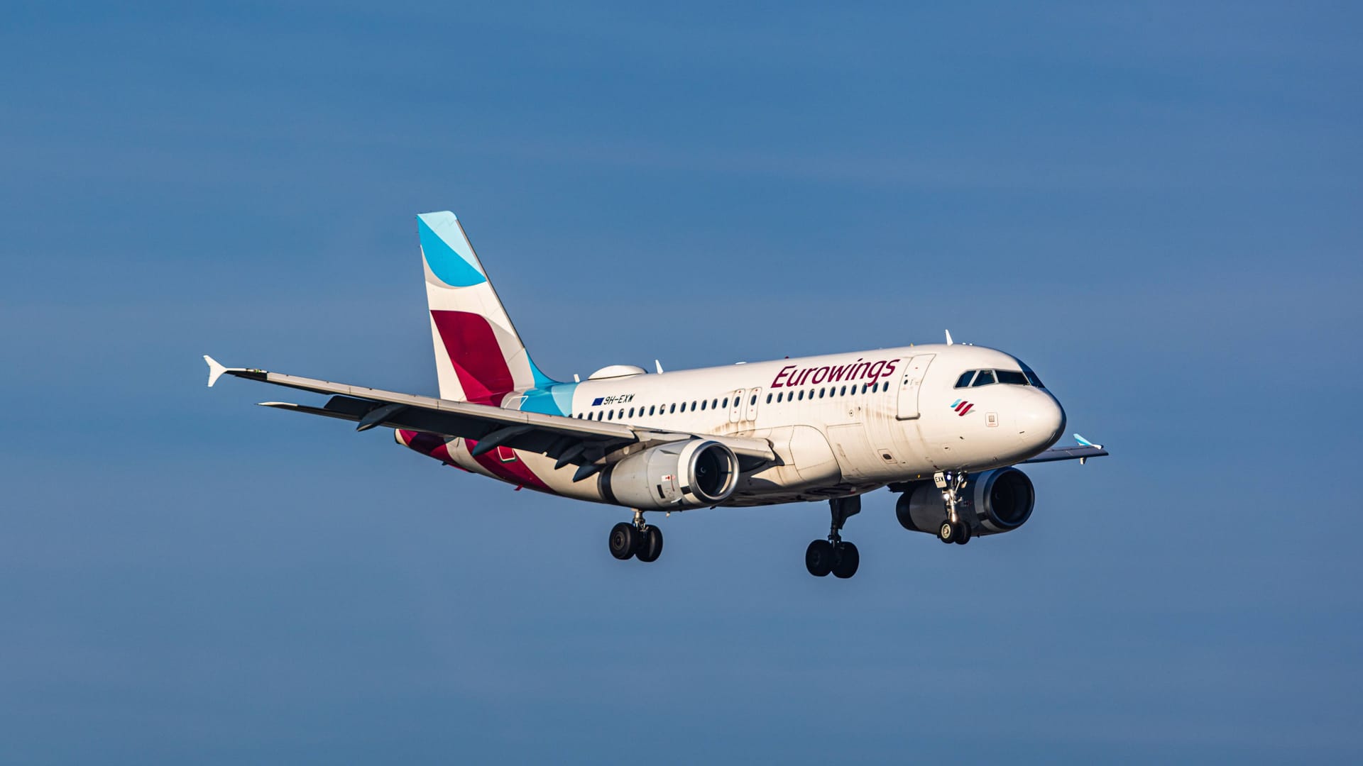 Ein Airbus A319 der deutschen Fluggesellschaft Eurowings (Archivbild).