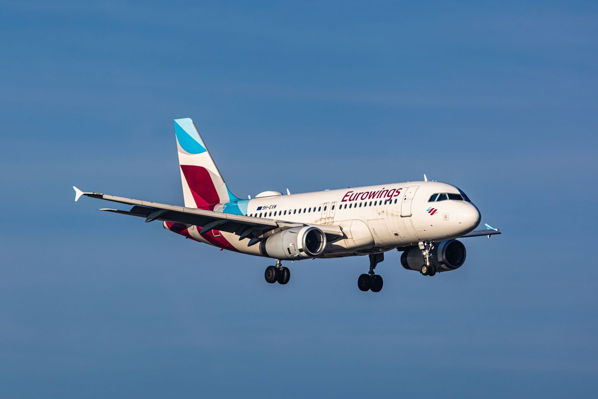 Ein Airbus A319 der deutschen Fluggesellschaft Eurowings (Archivbild).