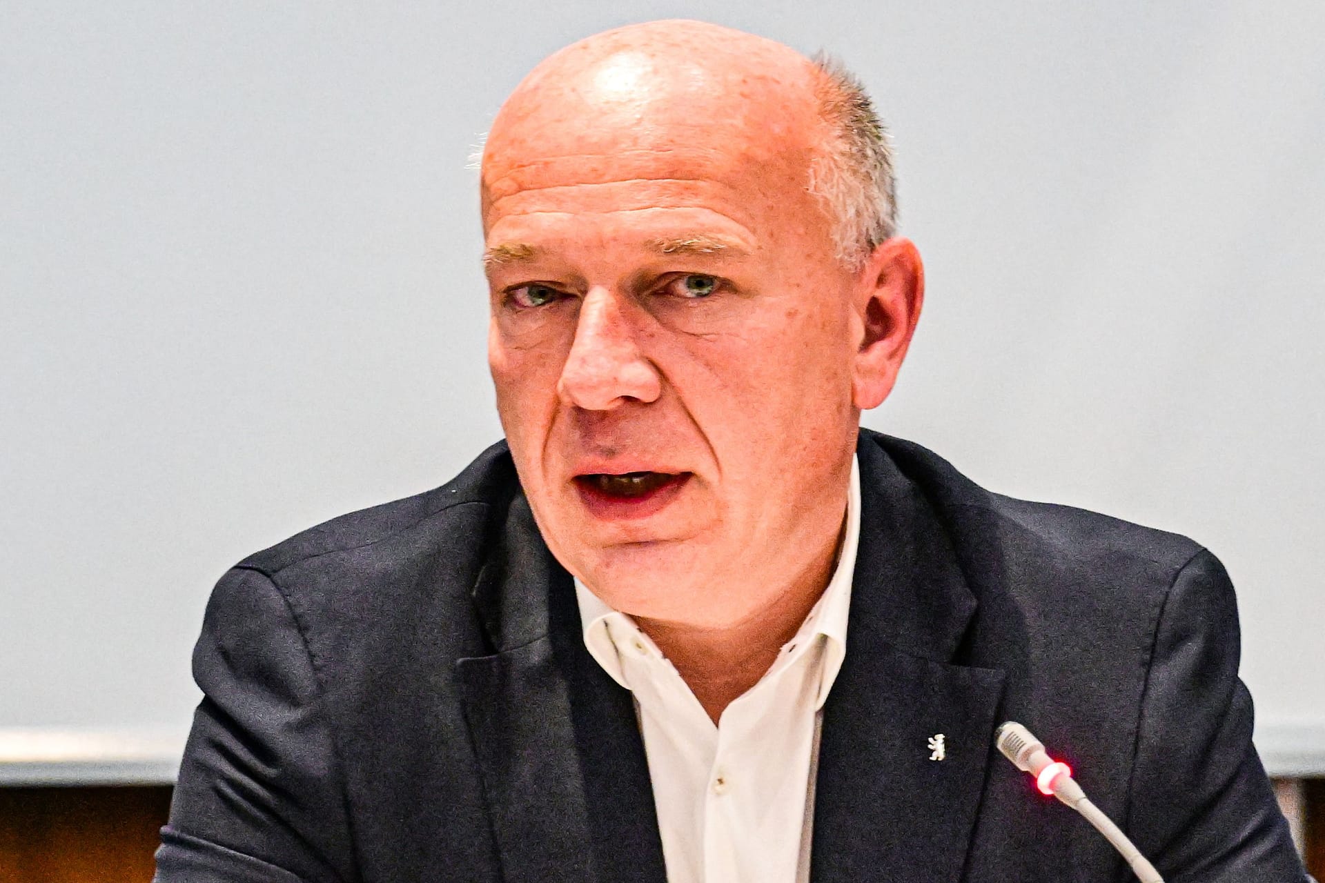 Berlins Regierender Bürgermeister Kai Wegner bei einer Pressekonferenz. (Archivfoto)