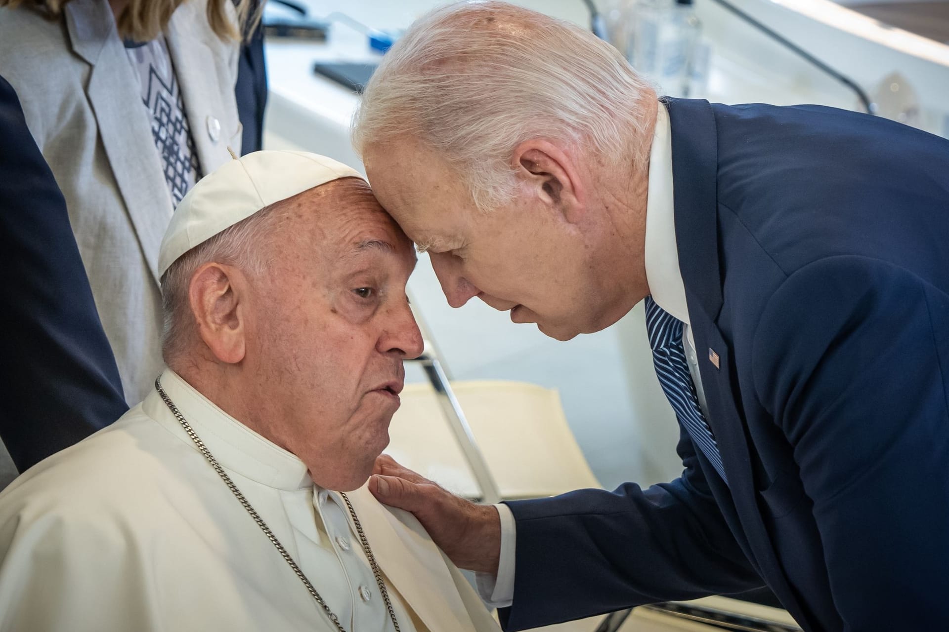 Joe Biden und Papst Franziskus