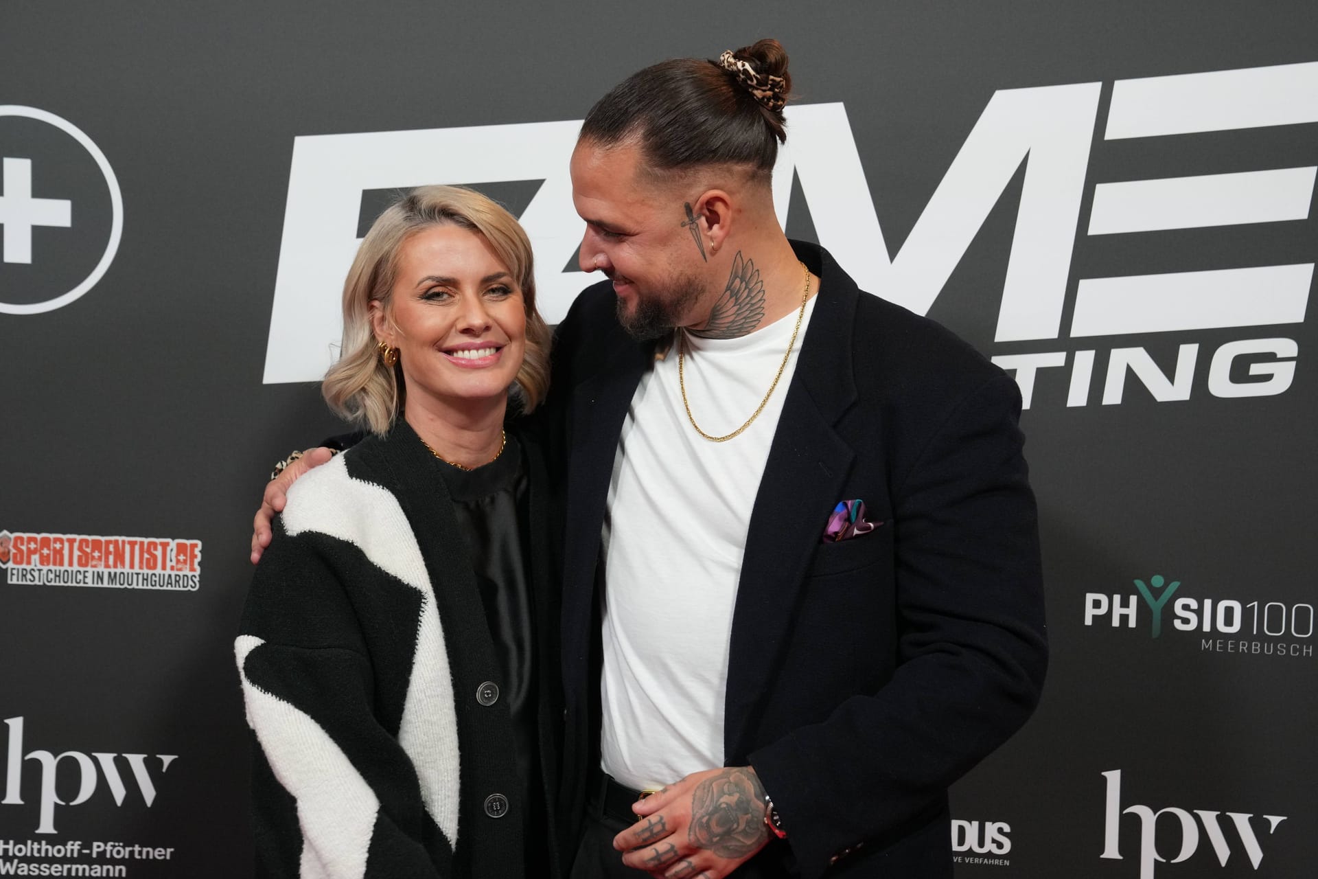 Pia Tillmann und Zico Banach bei einem Event im November (Archivbild): Die beiden haben im Dezember geheiratet.