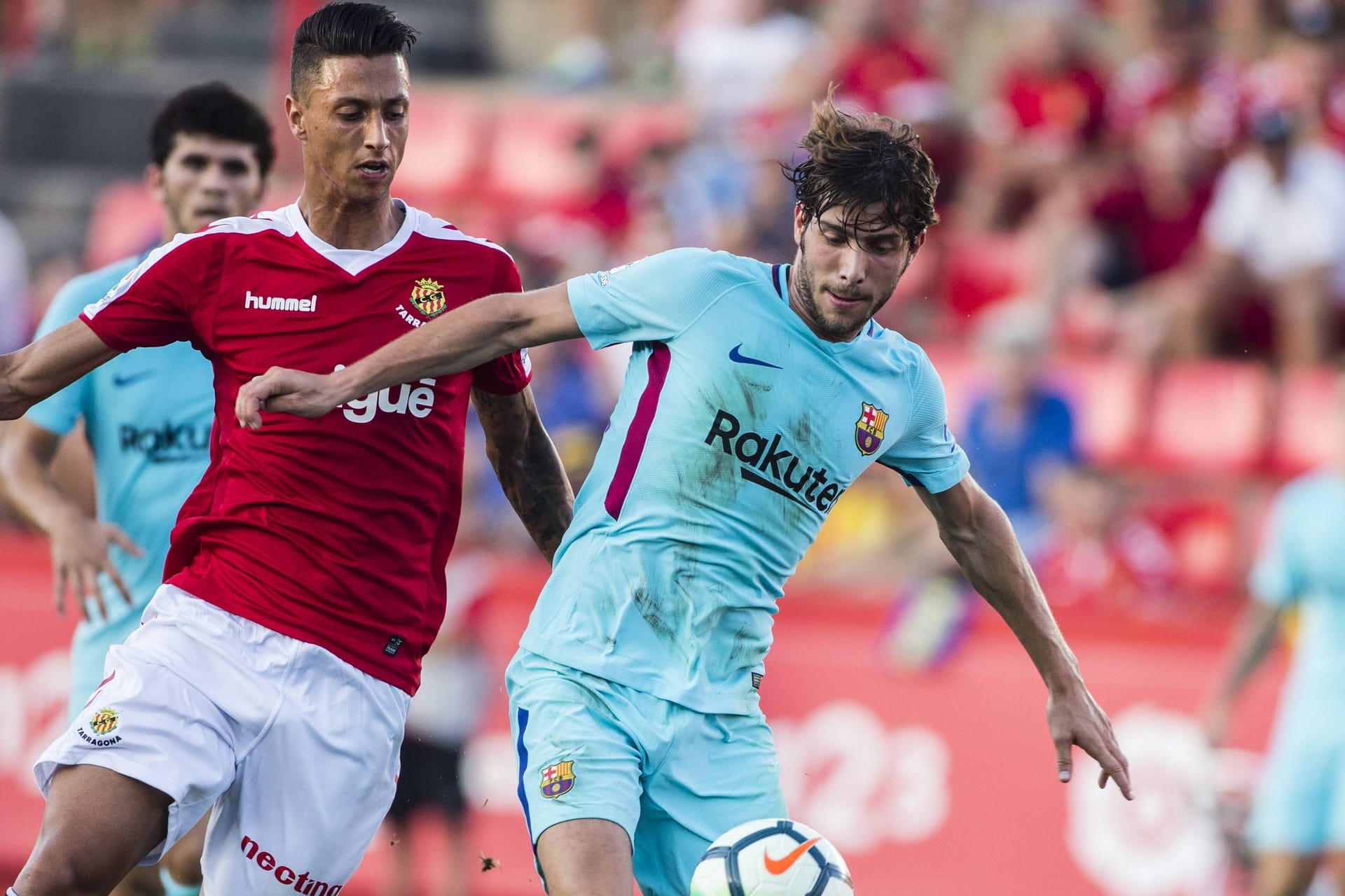 Der FC Barcelona bei einem Testspiel gegen Nàstic de Tarragona: Der Drittligist wäre um ein Haar aufgestiegen.