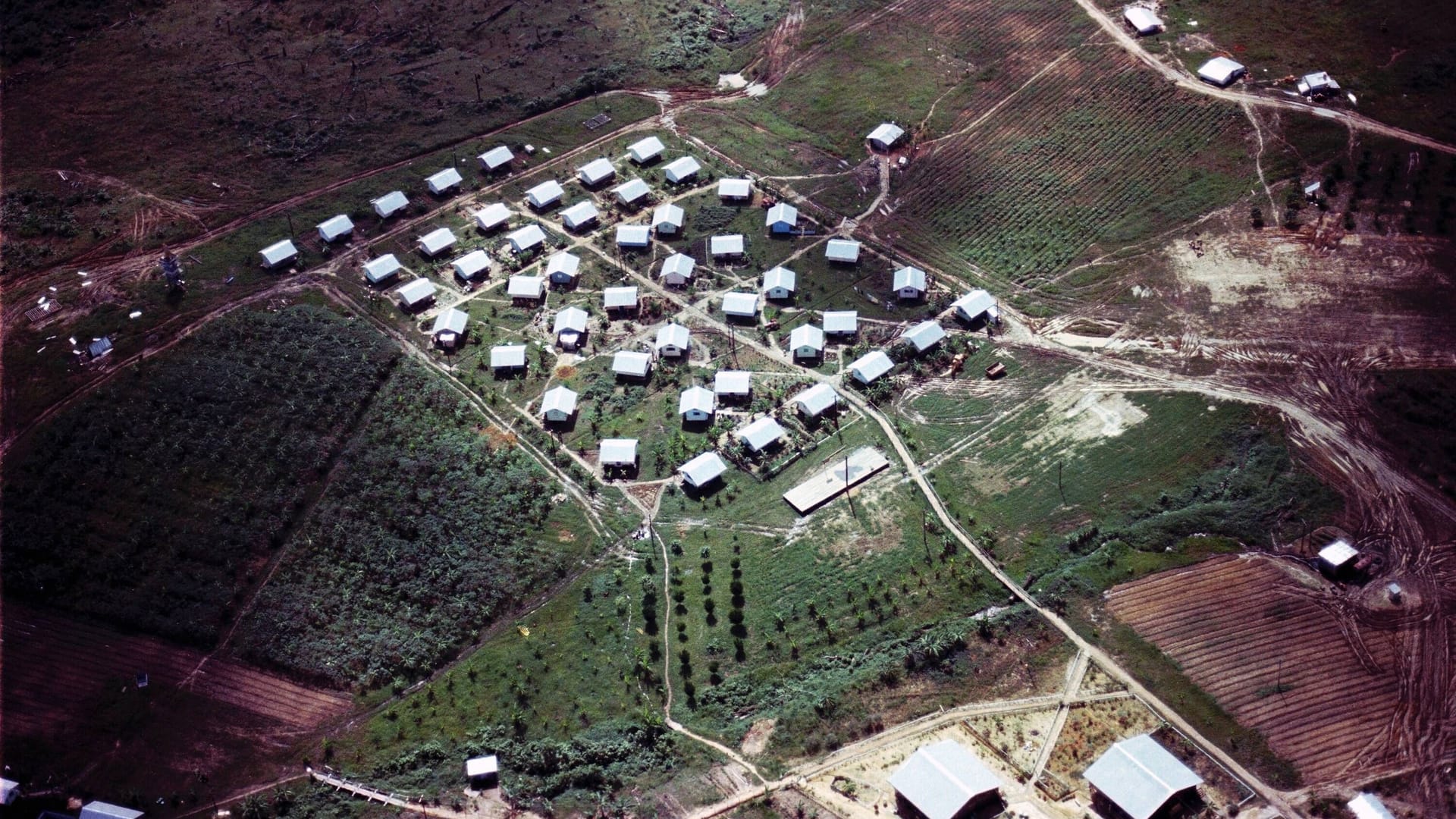 Jonestown aus der Vogelperspektive: Dieses Foto wurde 1978 während der Ermittlungen gegen Jones vom FBI aufgenommen.