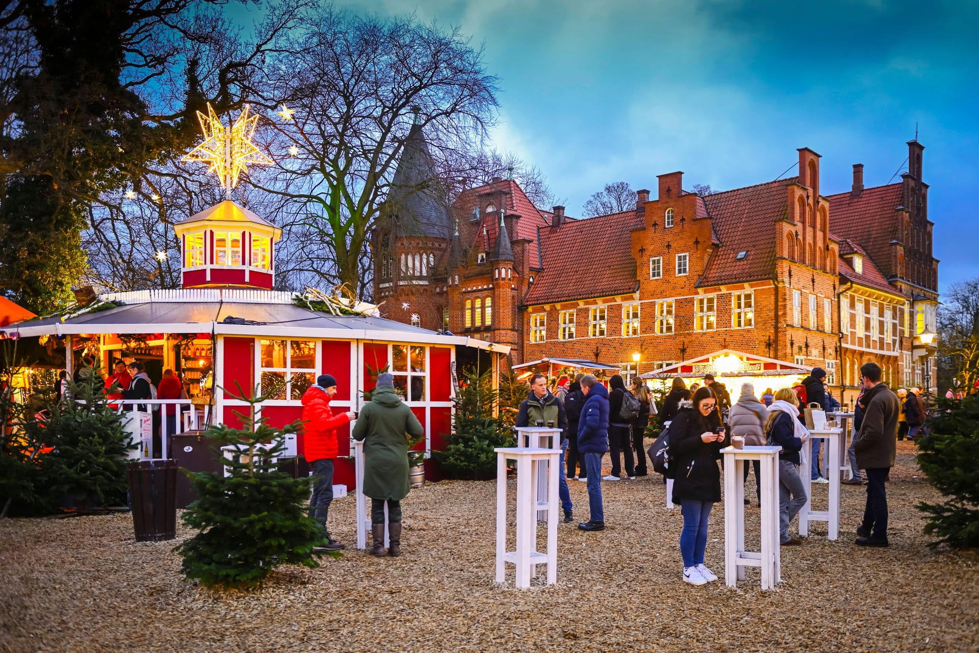 Auch der Weihnachtsmarkt in Bergedorf hat noch zwischen den Jahren geöffnet.