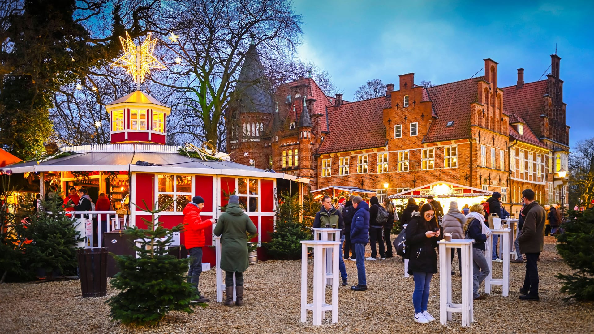 Auch der Weihnachtsmarkt in Bergedorf hat noch zwischen den Jahren geöffnet.