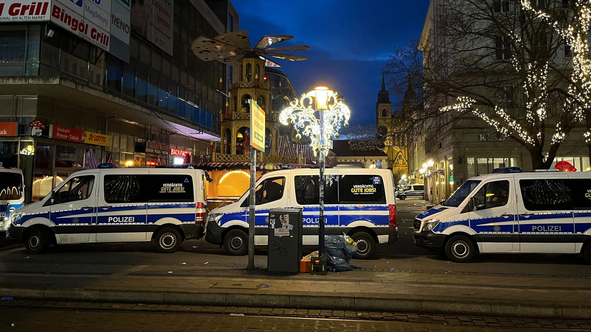 Am Samstagmorgen ist Magdeburg wie gelähmt.