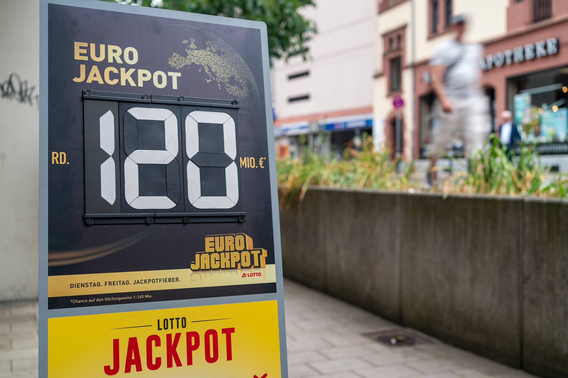 Werbung für den Eurojackpot. (Symbolfoto)