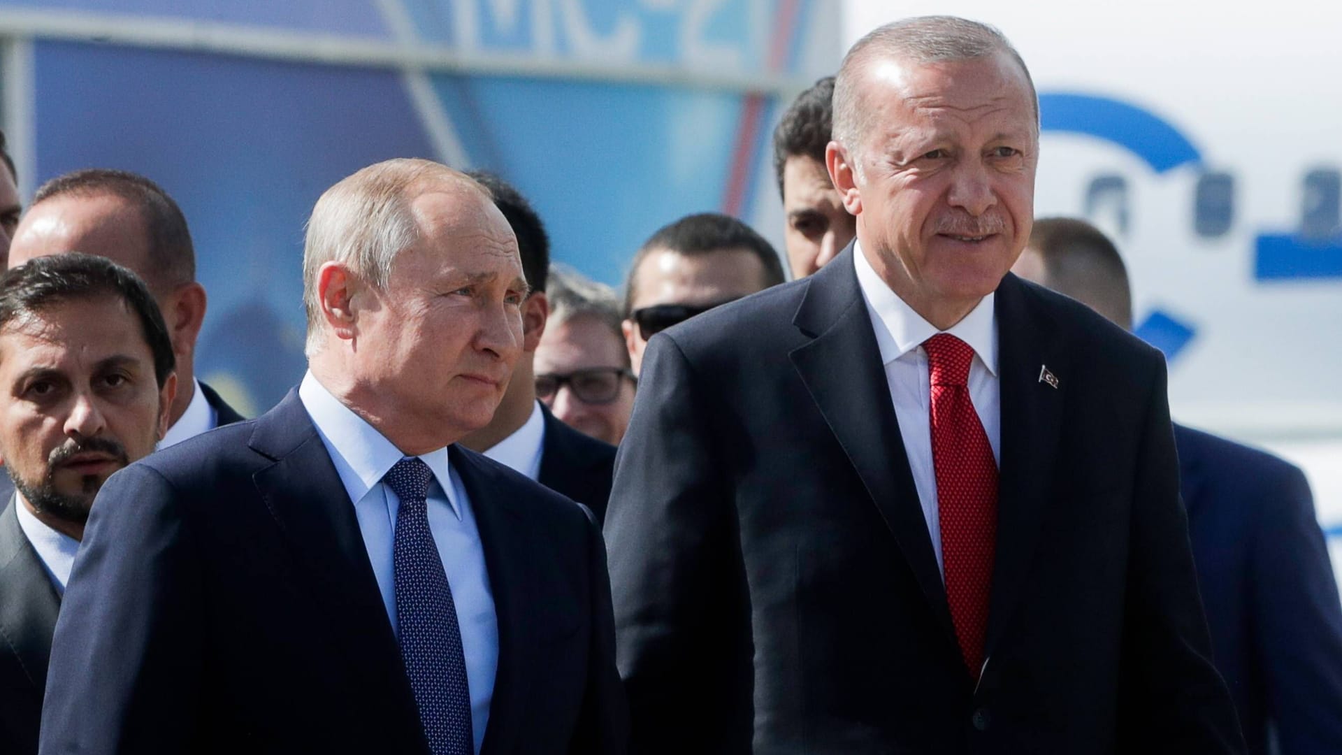 Recep Tayyip Erdoğan und Wladimir Putin (Archivbild): In Syrien kämpfen beide Machthaber für unterschiedliche Interessen.