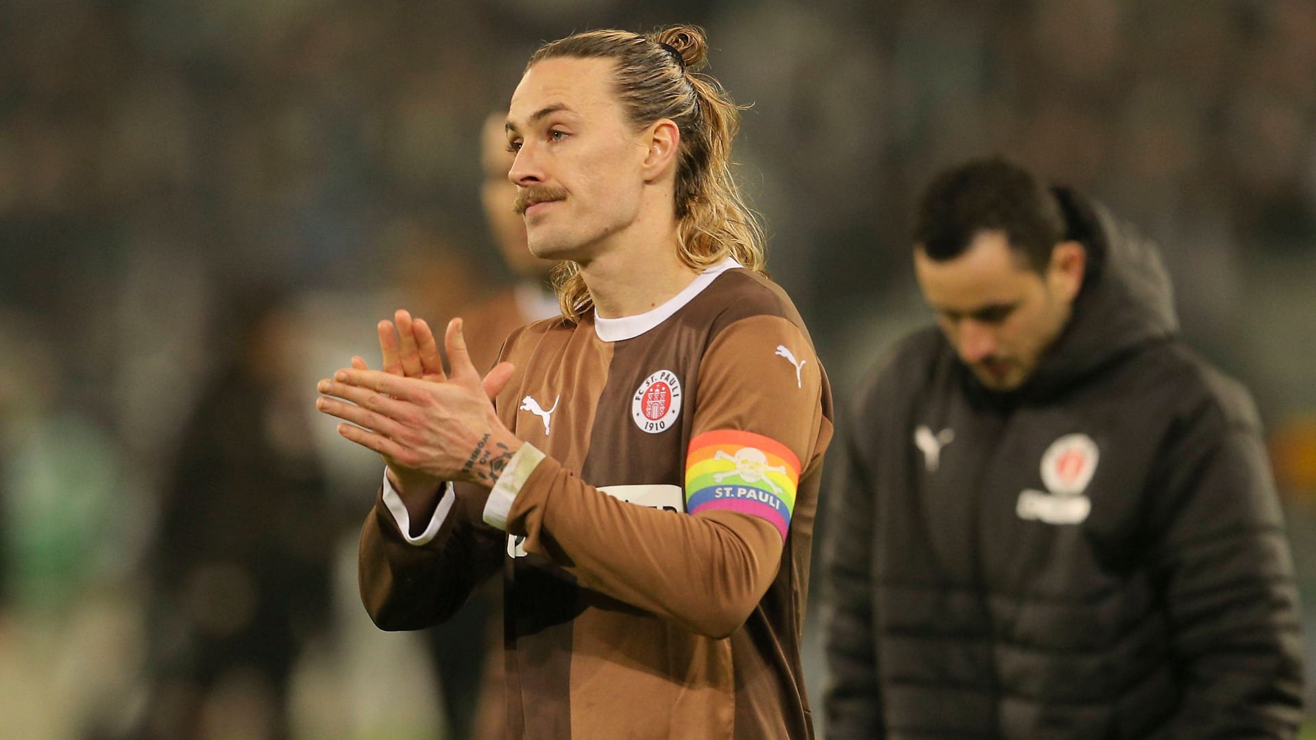 Jackson Irvine: Trotz einer Verletzung spielt er im Abstiegskampf für seinen Klub.