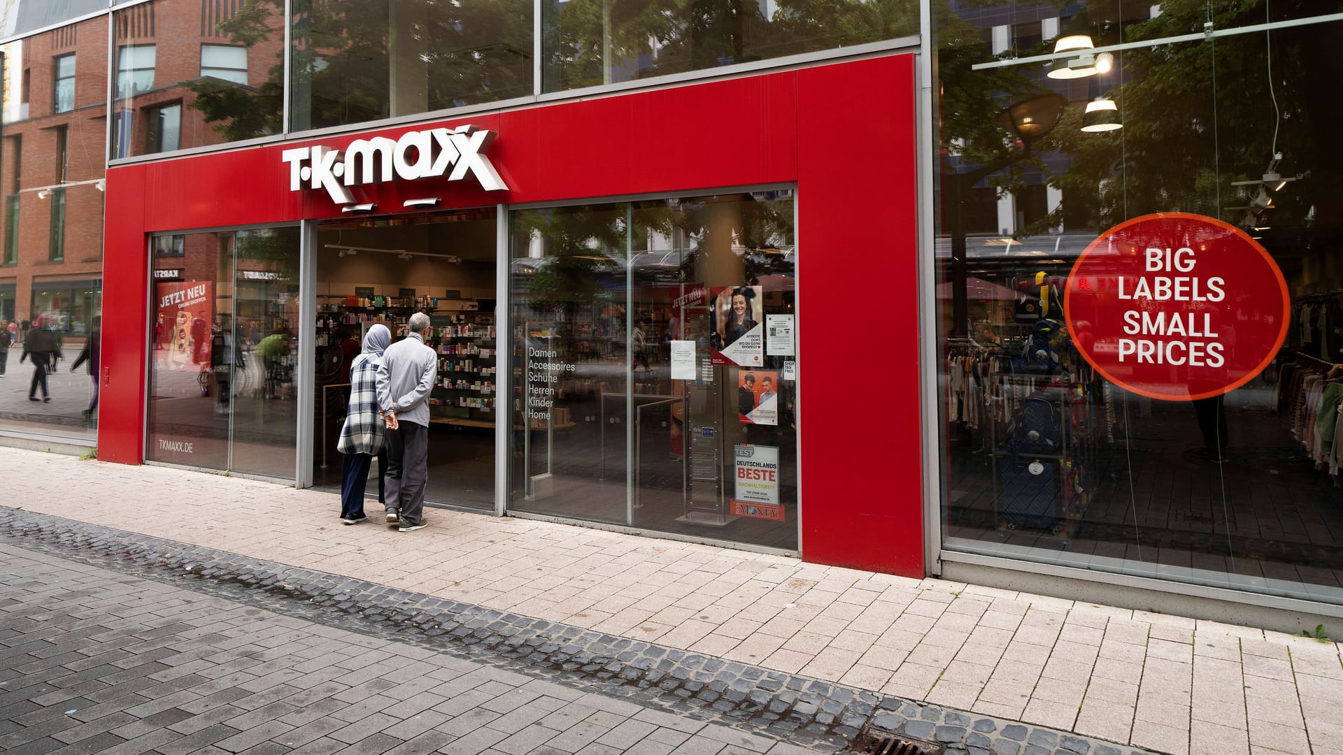 Eine Filiale von TK Maxx: Die Kaufhauskette kommt mitten in die Bremer Innenstadt.