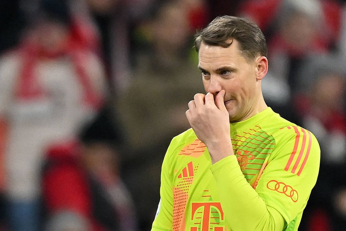 Manuel Neuer: Er leitete die Bayern-Niederlage mit einem schweren Fehler ein.