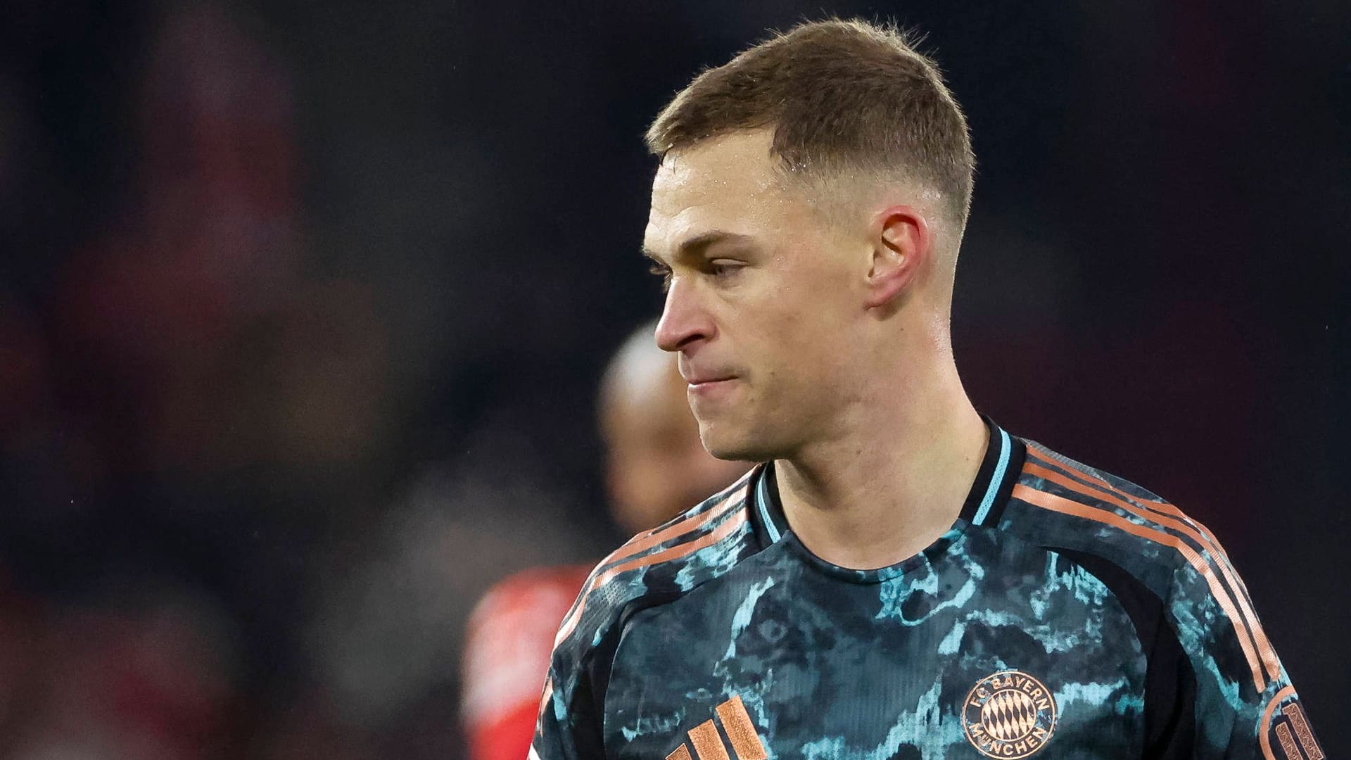 Joshua Kimmich: Der Kapitän der Nationalmannschaft sieht den FC Bayern an einem gefährlichen Punkt angekommen.