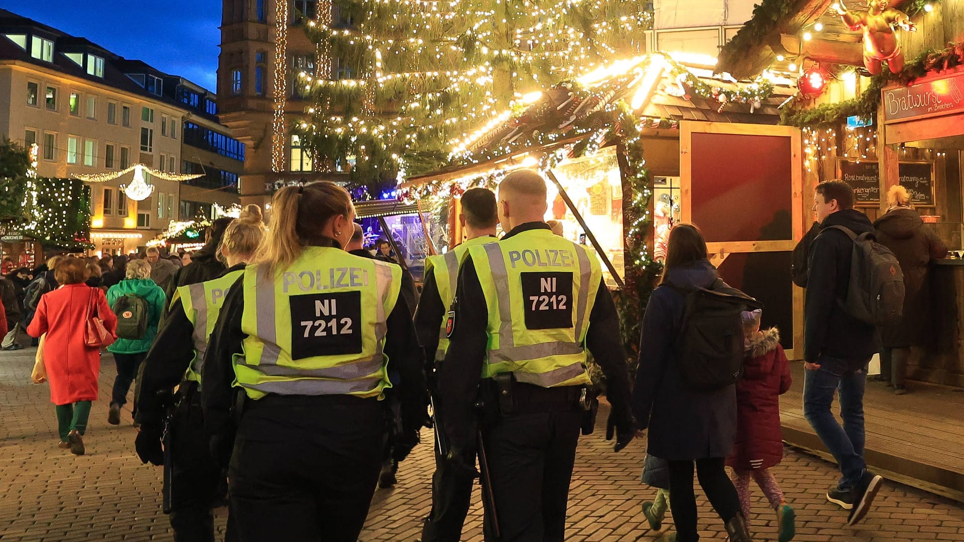 Mehr Polizeipräsenz auf dem Weihnachtsmarkt: Teile der Veranstaltung werden zudem videoüberwacht.