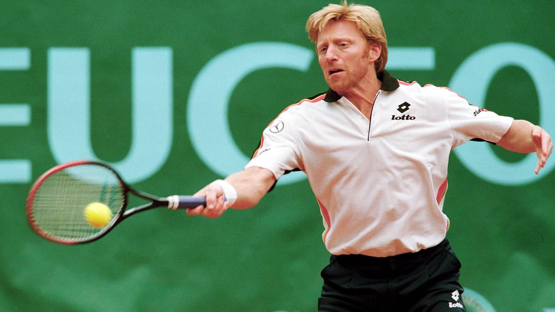 Boris Becker 1999 auf dem Centercourt in Düsseldorf (Archivbild): Auch er schlug früher beim "World Team Cup" für Deutschland auf.