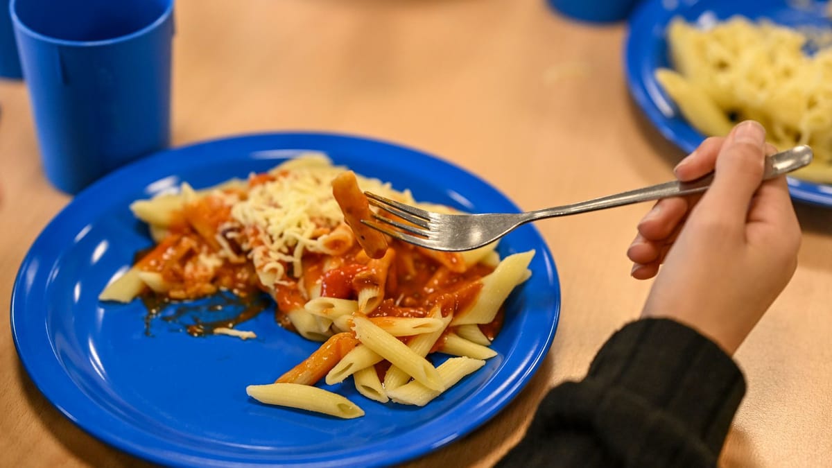 spd-generalsekret-r-will-kostenfreies-mittagessen-in-schulen