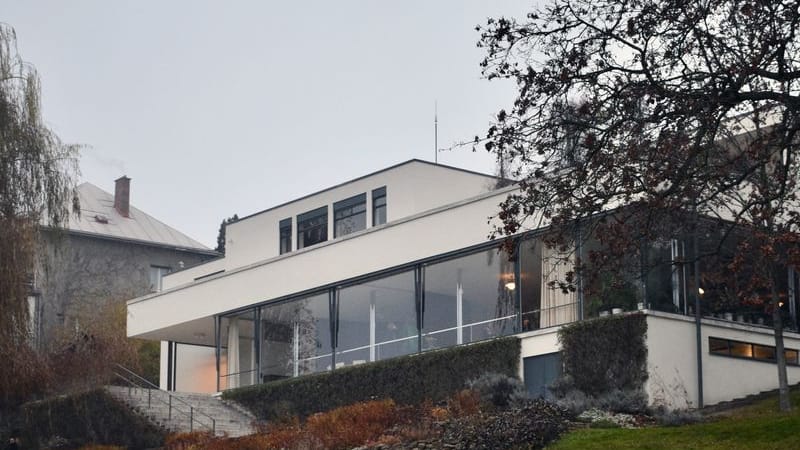 Abseits des Weihnachtstrubels: Die Villa Tugendhat, die 1928 von Mies van der Rohe entworfen wurde, zählt zum Weltkulturerbe der Unesco.