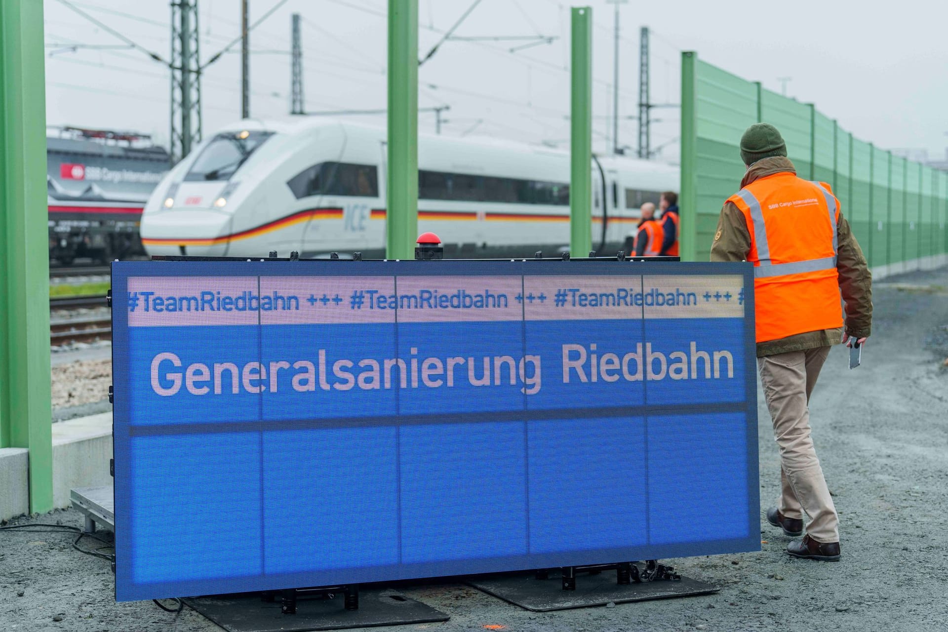 Abschluss Generalsanierung Riedbahn