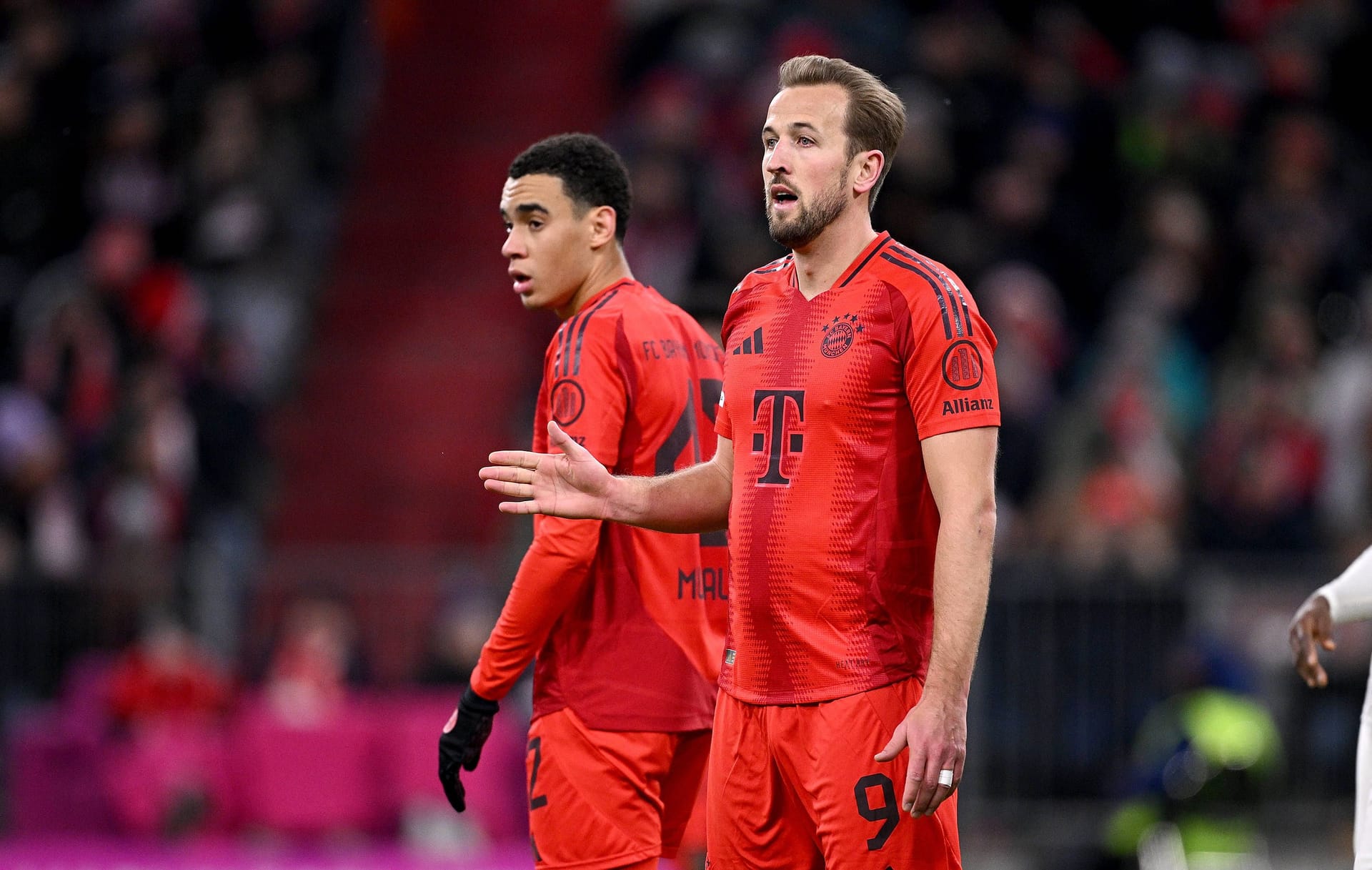 Jamal Musiala und Harry Kane (r.): Beide erzielten zuletzt immer wieder die Tore für die Münchner.