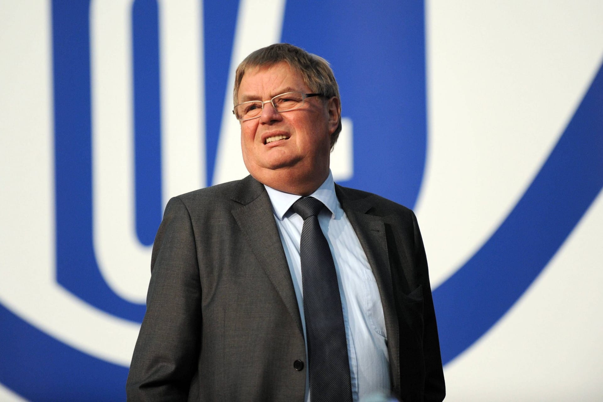 Josef Schnusenberg bei der Jahreshauptversammlung des FC Schalke 04 im Jahr 2010.