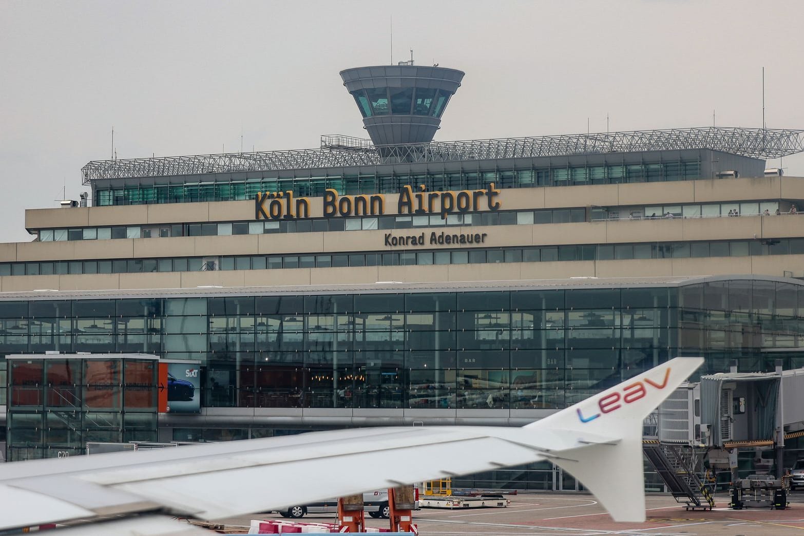 Kölner Flughafen erwartet zu Silvester wieder Hunde