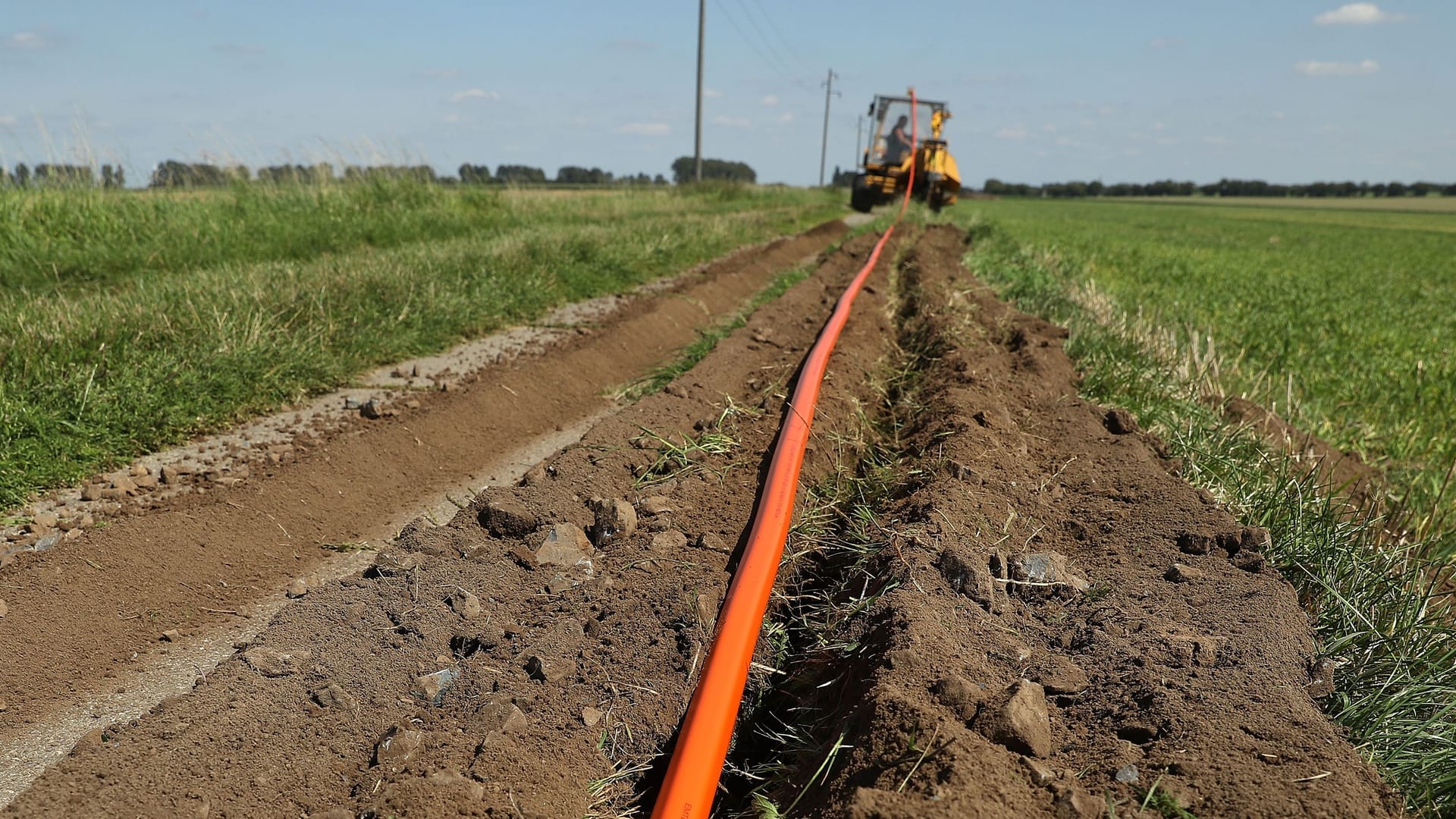 Verlegung eines Breitband-Internetkabels: In Finnland wurde ein solches Kabel beschädigt, die Behörden gehen von Sabotage aus.