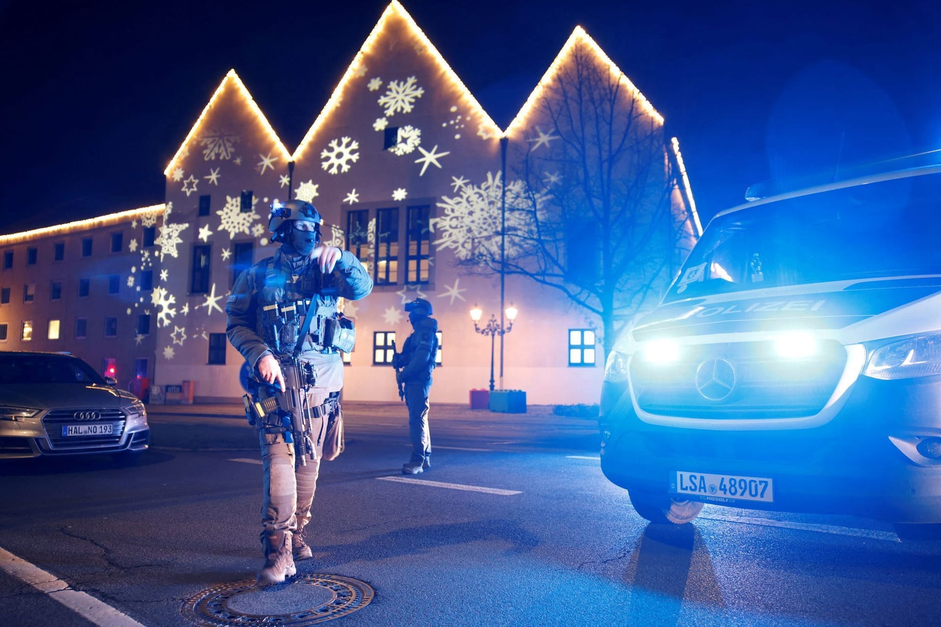 Polizei in Magdeburg: Sicherheitskräfte sind im Großeinsatz.