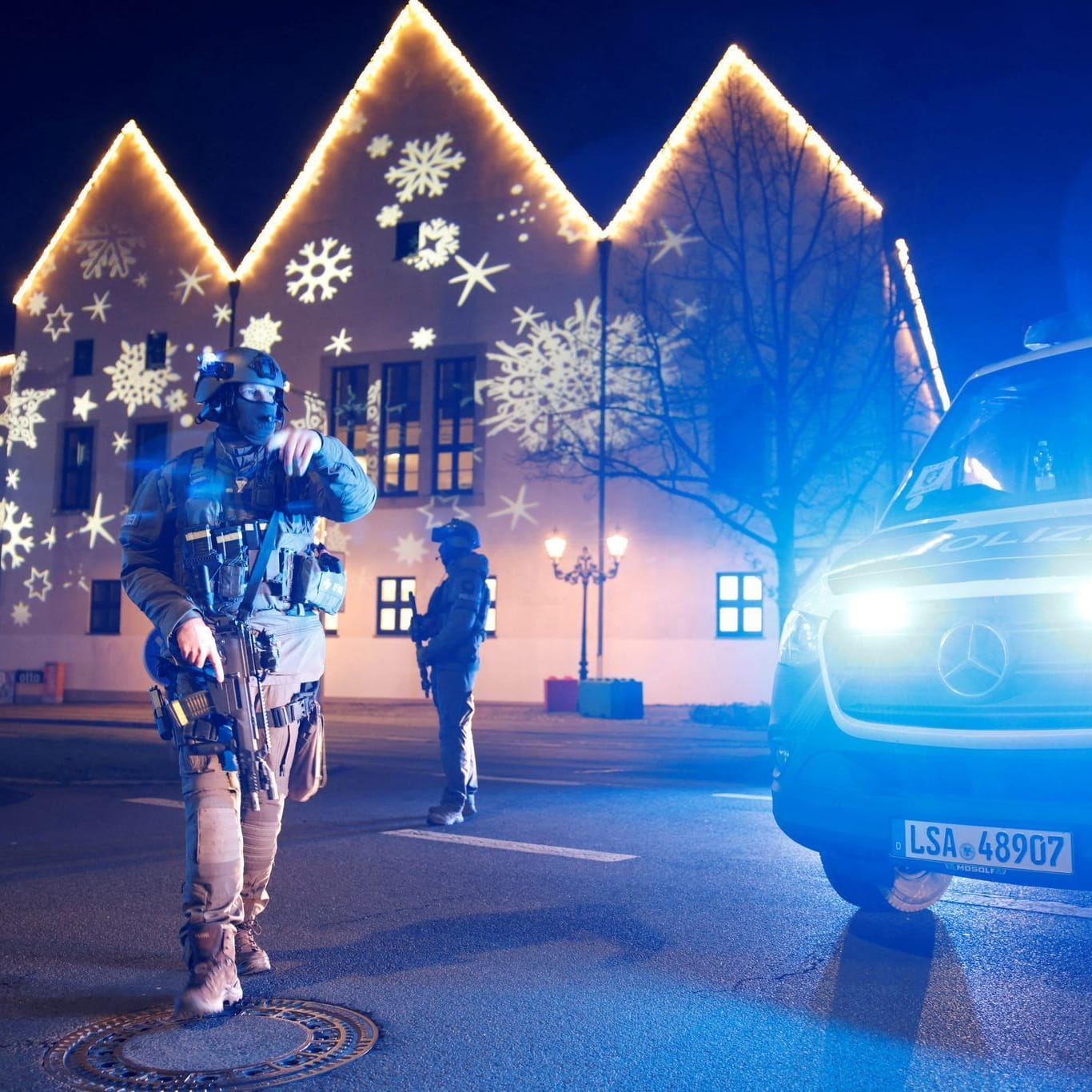 Polizei in Magdeburg: Sicherheitskräfte sind im Großeinsatz.