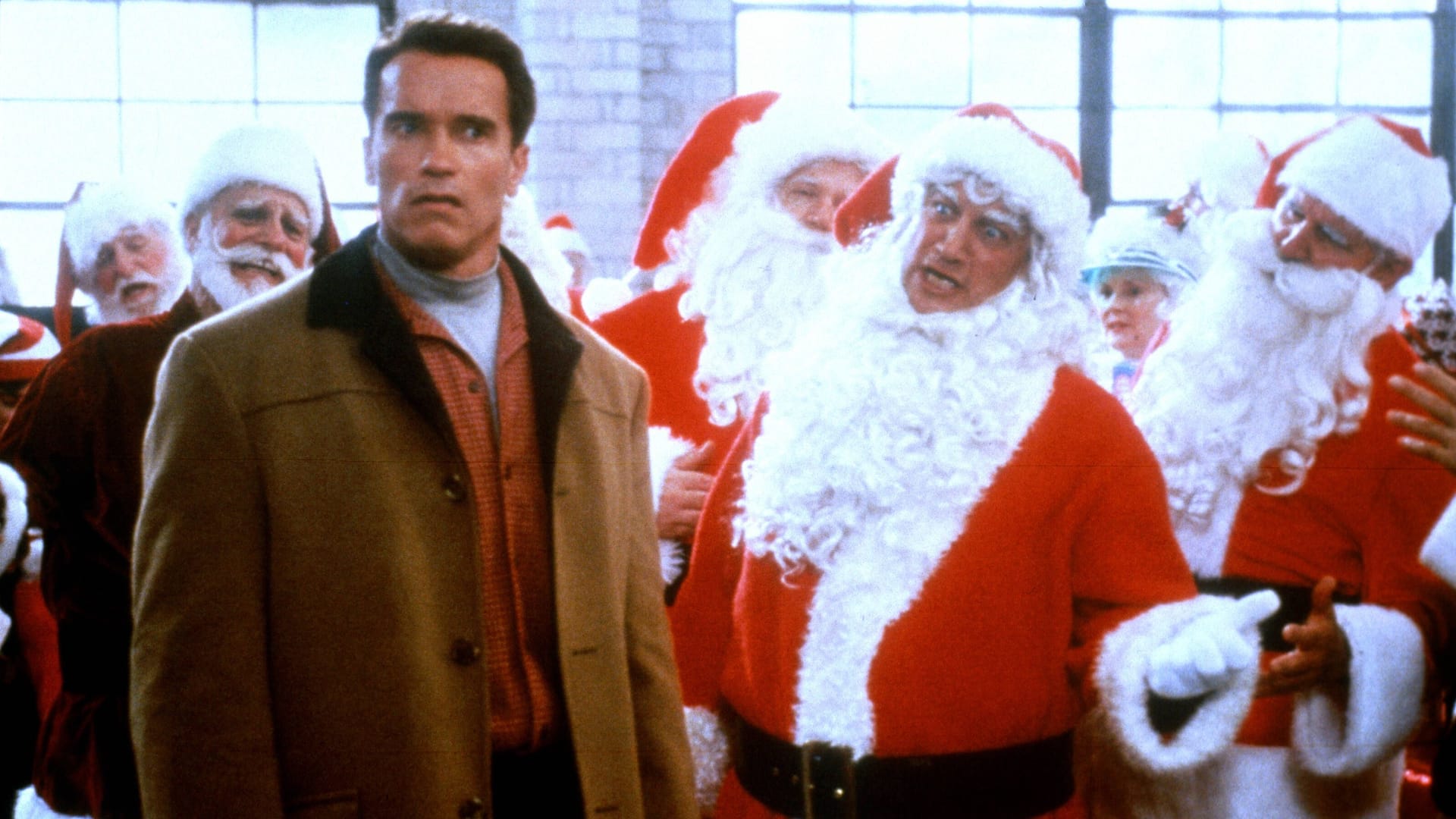 "Jingle All The Way": Arnold Schwarzenegger ist in dem Film auf der Jagd nach einem Spielzeug namens Turbo-Man.