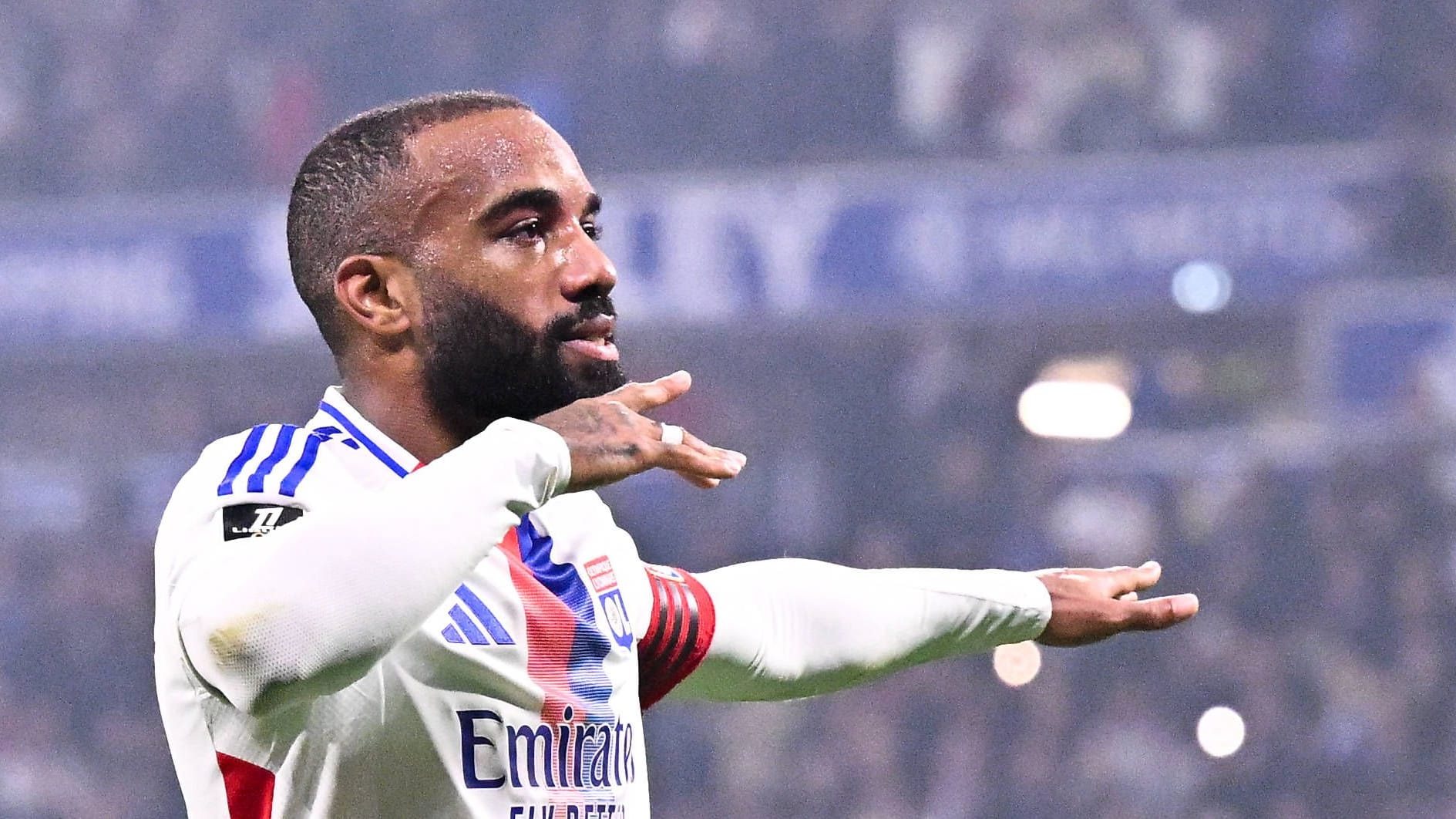 Alexandre Lacazette: Er steht seit 2022 bei Olympique Lyon unter Vertrag.