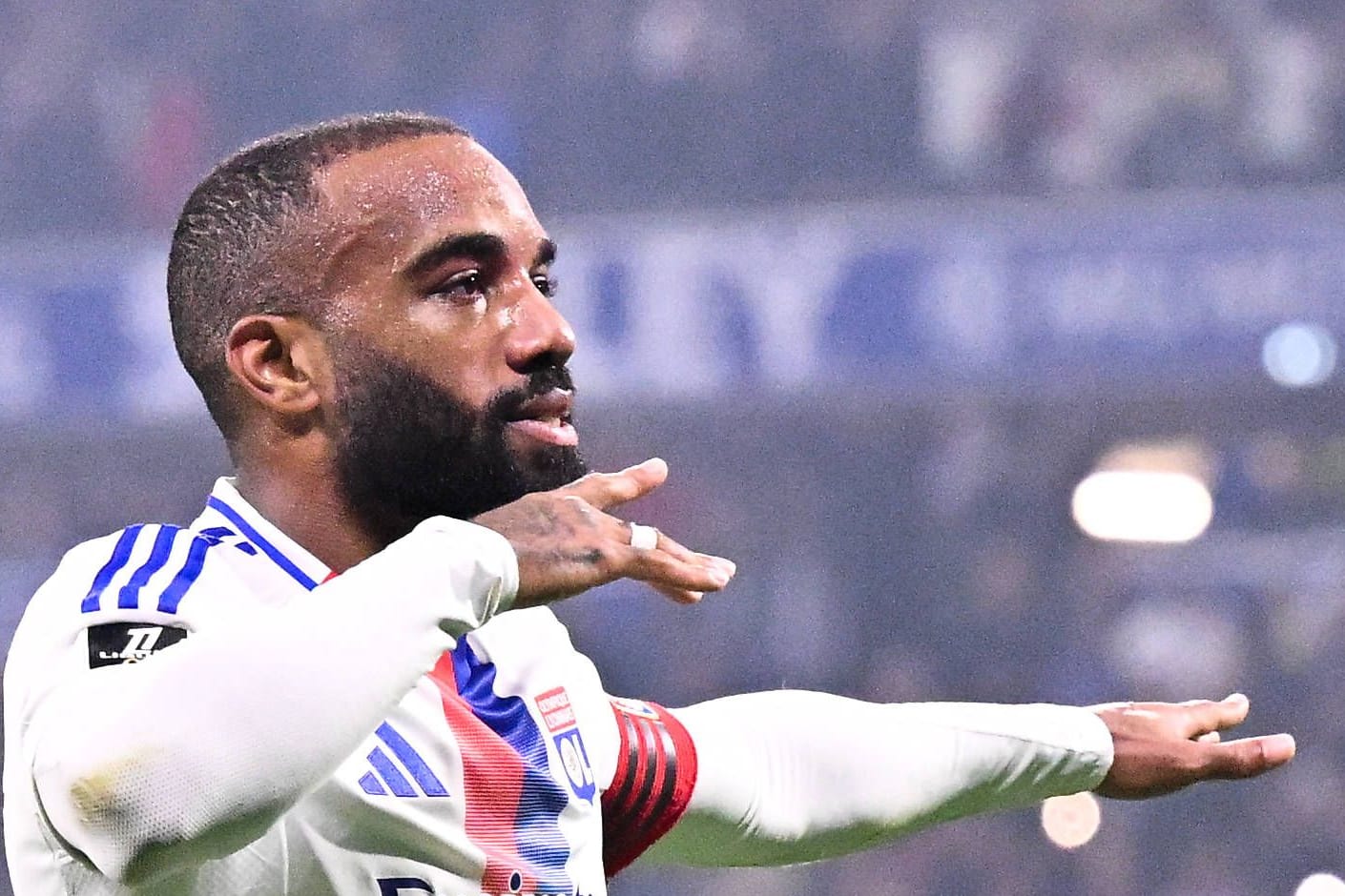 Alexandre Lacazette: Er steht seit 2022 bei Olympique Lyon unter Vertrag.