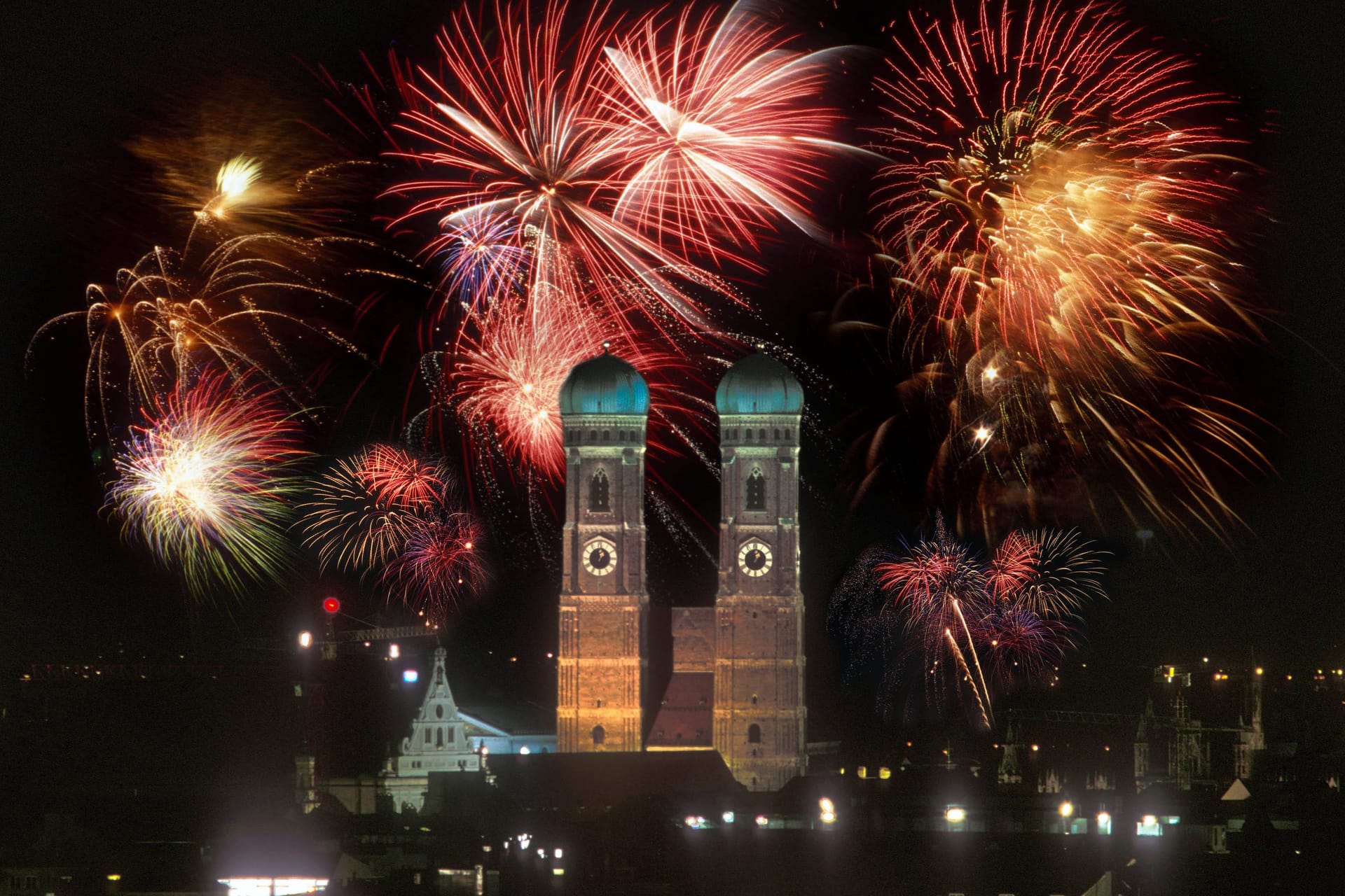 Silvester in München (Archivbild): Im kommenden Jahr soll der Jahreswechsel umweltfreundlicher werden.