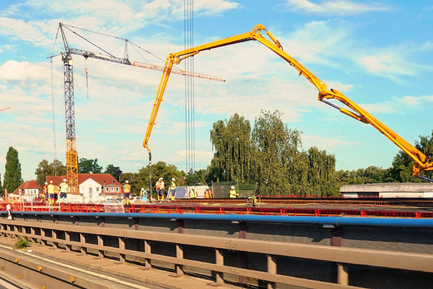 Ausbau des Südschnellweges (Symbolbild): Die Arbeiten werden noch einige Jahre dauern.