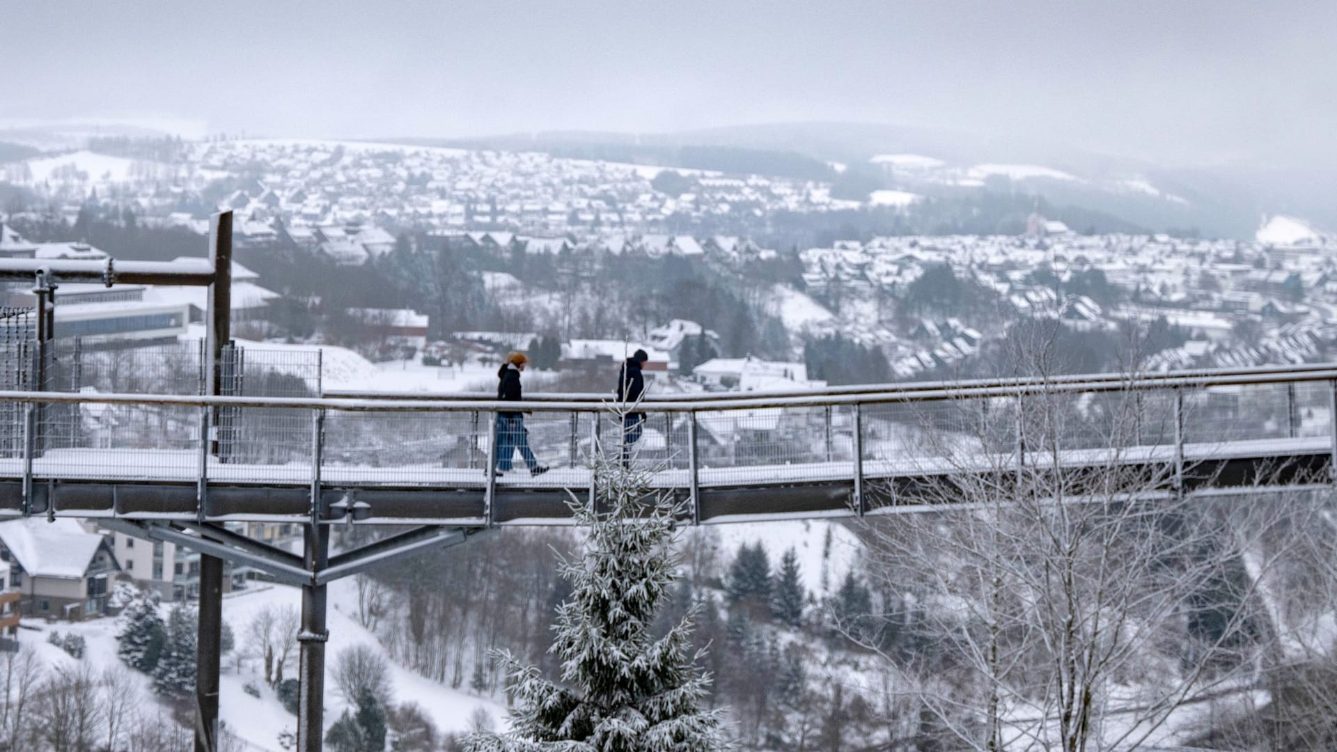 Spaziergänger in Winterberg