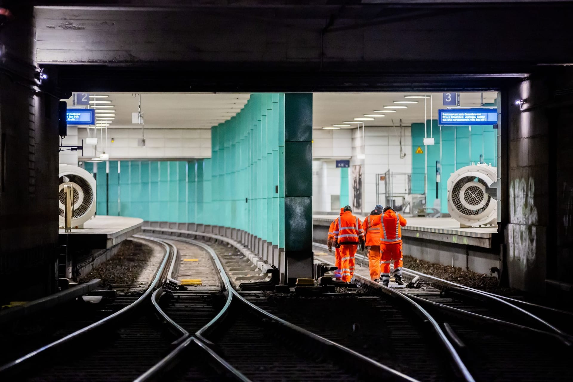 Baustelle im Nord-Süd-Tunnel der Berliner S-Bahn endet