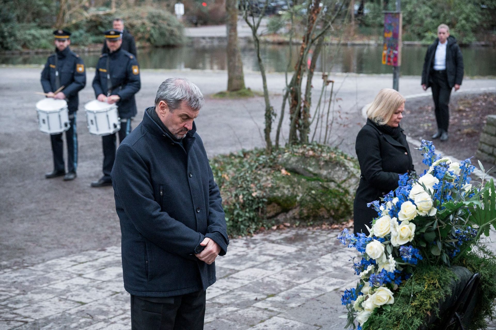 Nach tödlichem Angriff in Aschaffenburg - Trauerfeier