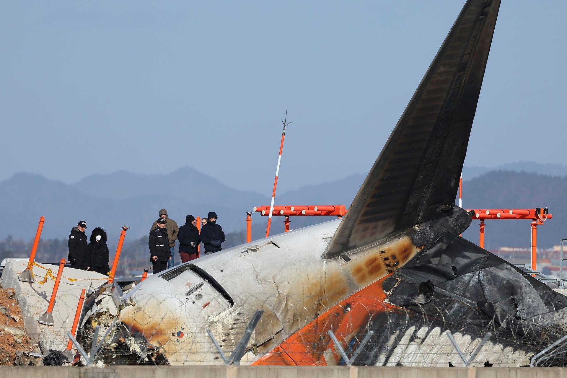 Passagierflugzeug in Südkorea verunglückt