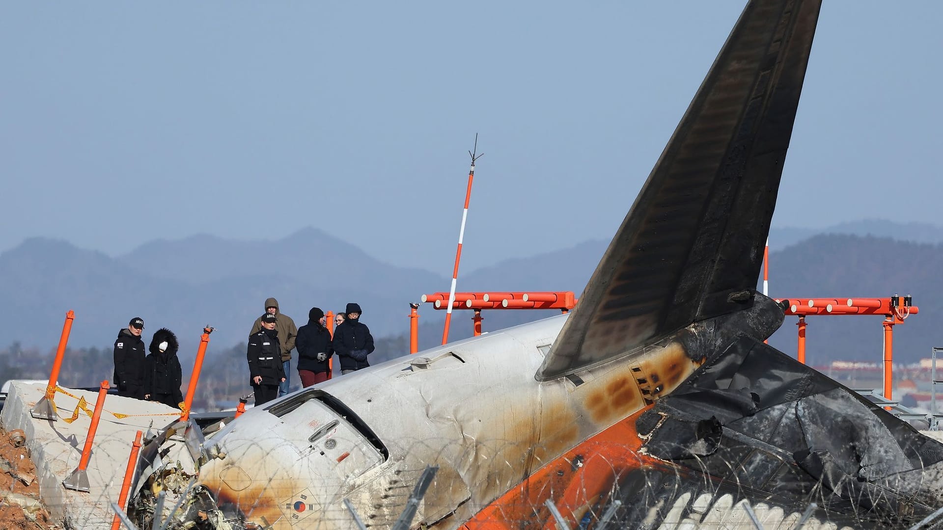 Passagierflugzeug in Südkorea verunglückt