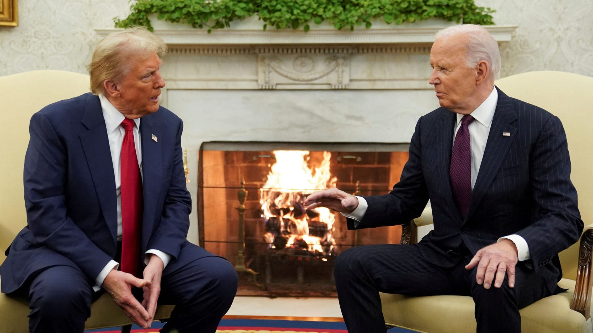 Am 13. November traf Joe Bide im Oval Office zusammen mit Donald Trump: Es wurde ein langes Gespräch.