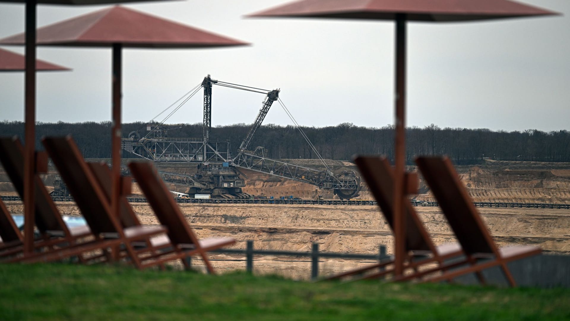 Neue Klage gegen Tagebau Hambach