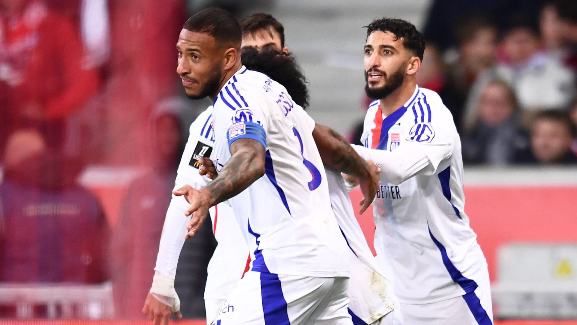 Sowohl Saïd Benrahma (r.) als auch Corentin Tolisso (l.) stehen zum Verkauf.