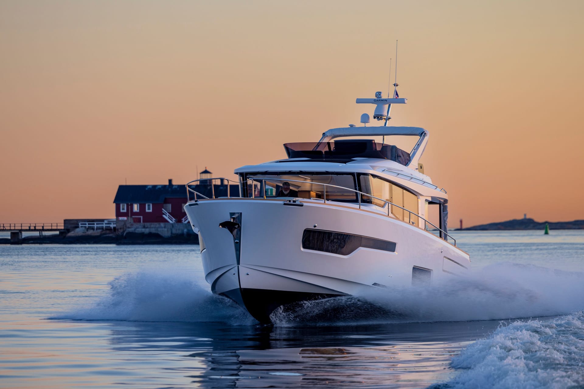 Sieger Motoryachten bis 18 Meter: Nimbus 495 Fly.