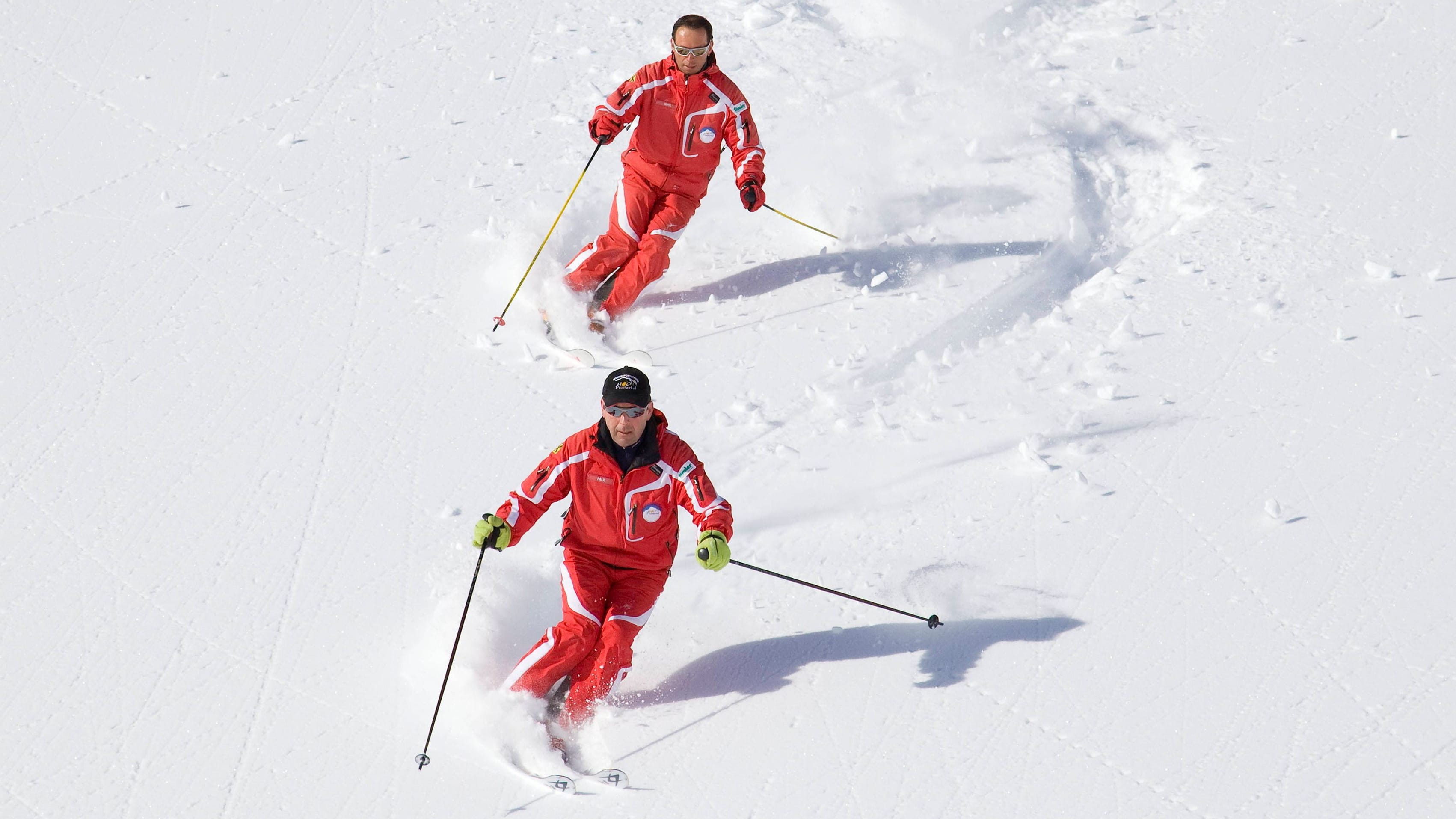 Skifahrer in Österreich (Archivbild): Am Mittwoch soll Schnee fallen.