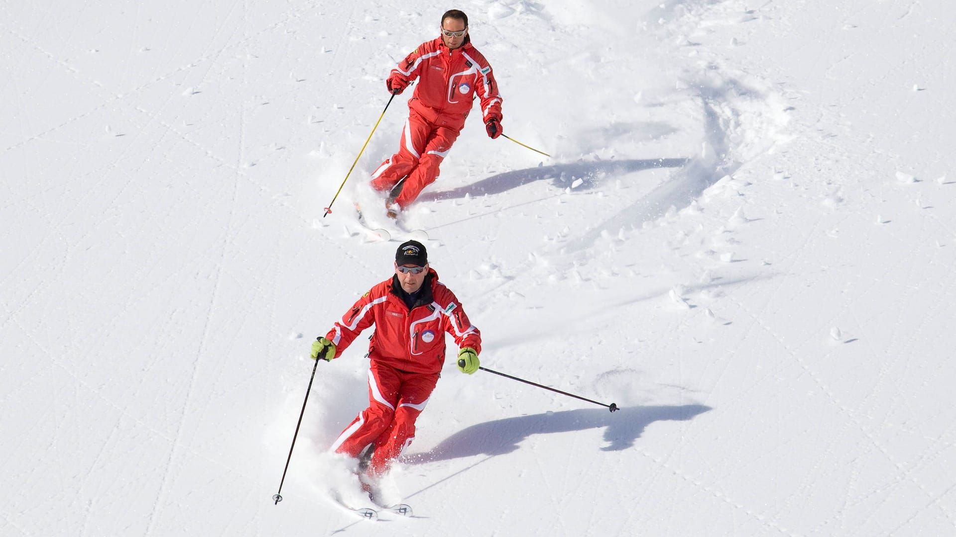 Skifahrer in Österreich (Archivbild): Am Mittwoch soll Schnee fallen.