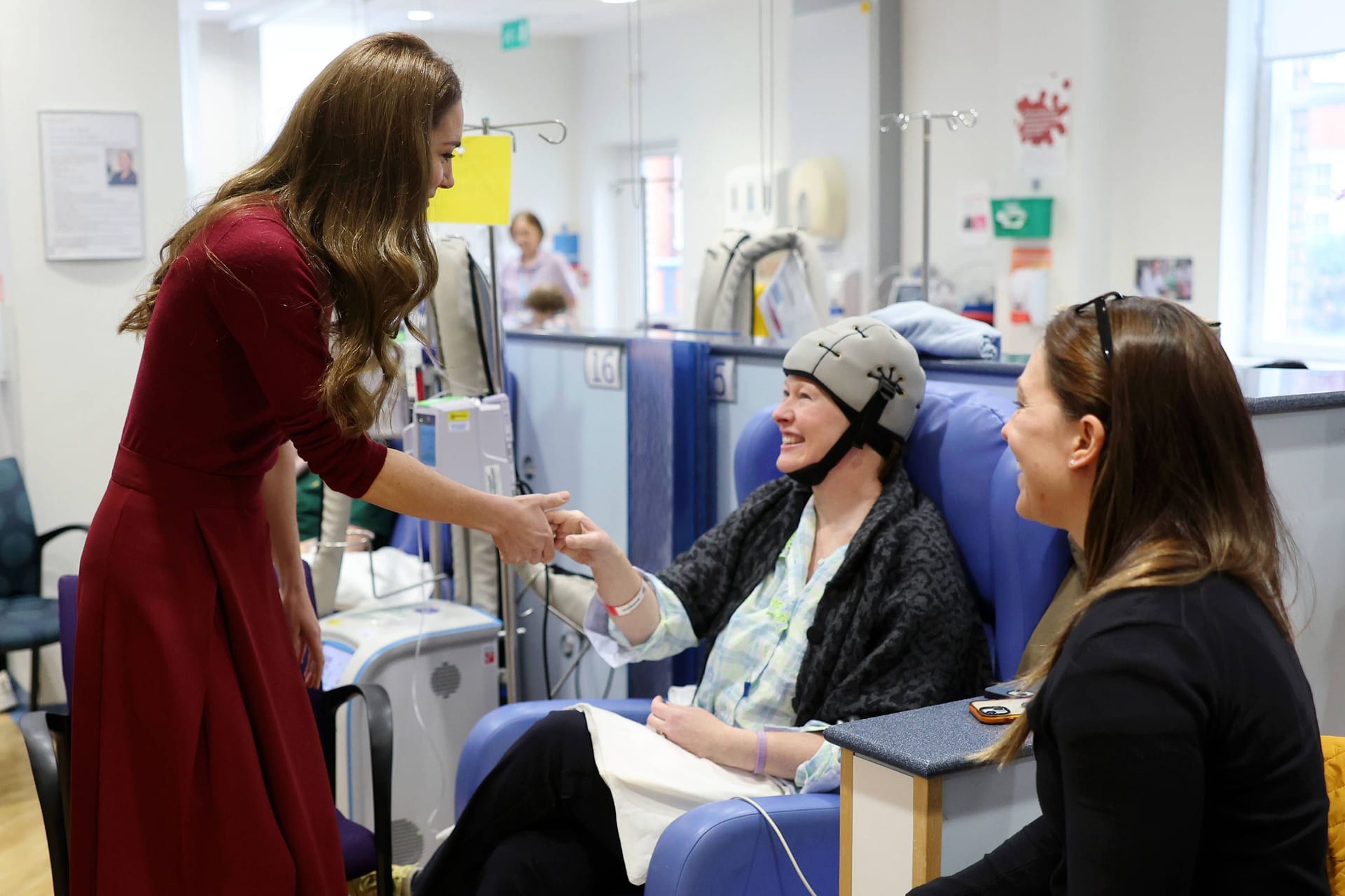 Kate Middleton mit Krebspatientin Katherine Field im Royal Marsden Hospital am 14. Januar 2025.