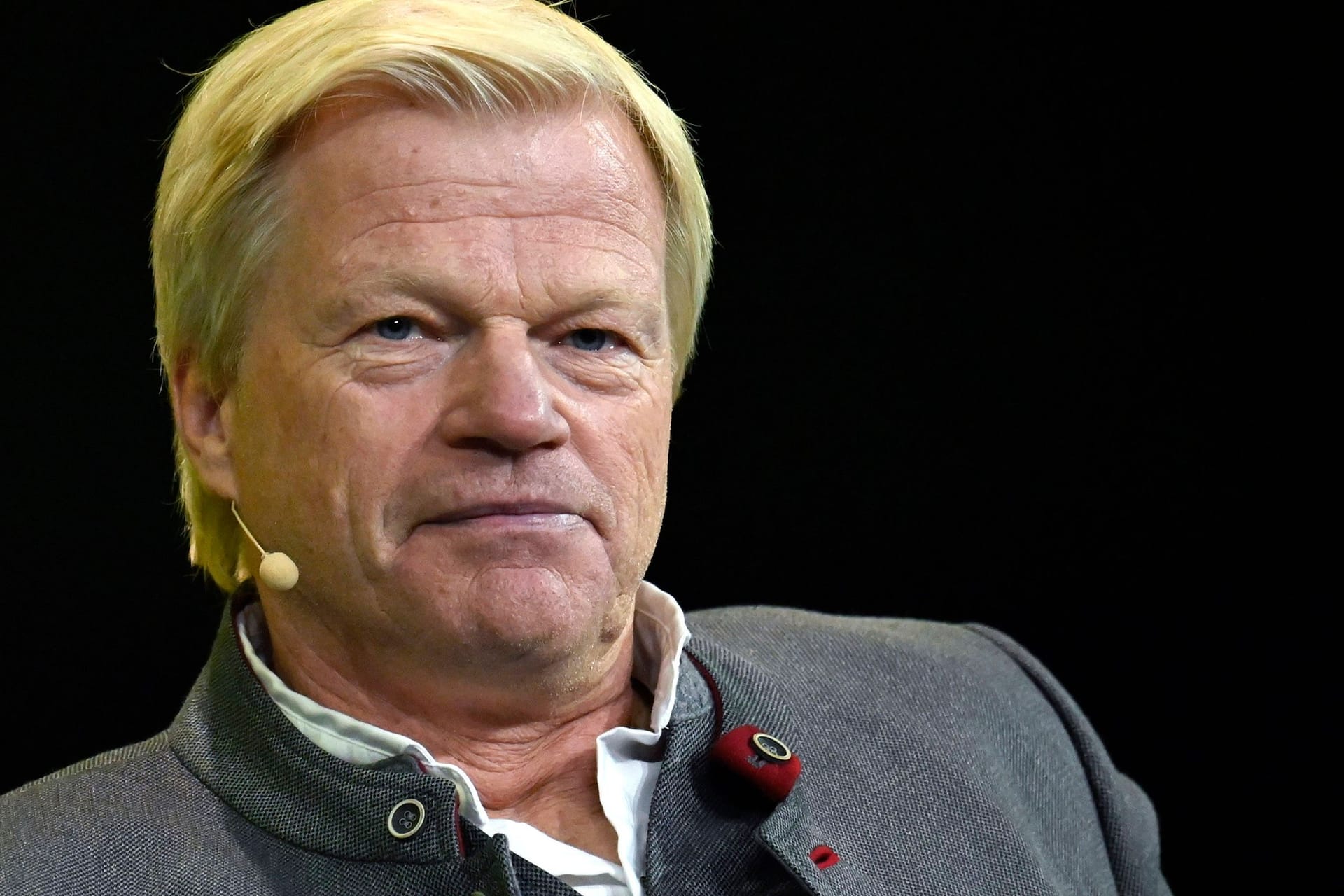 Oliver Kahn: Der frühere Vorstandsvorsitzende des FC Bayern hat sich zur Personalie Kimmich geäußert.