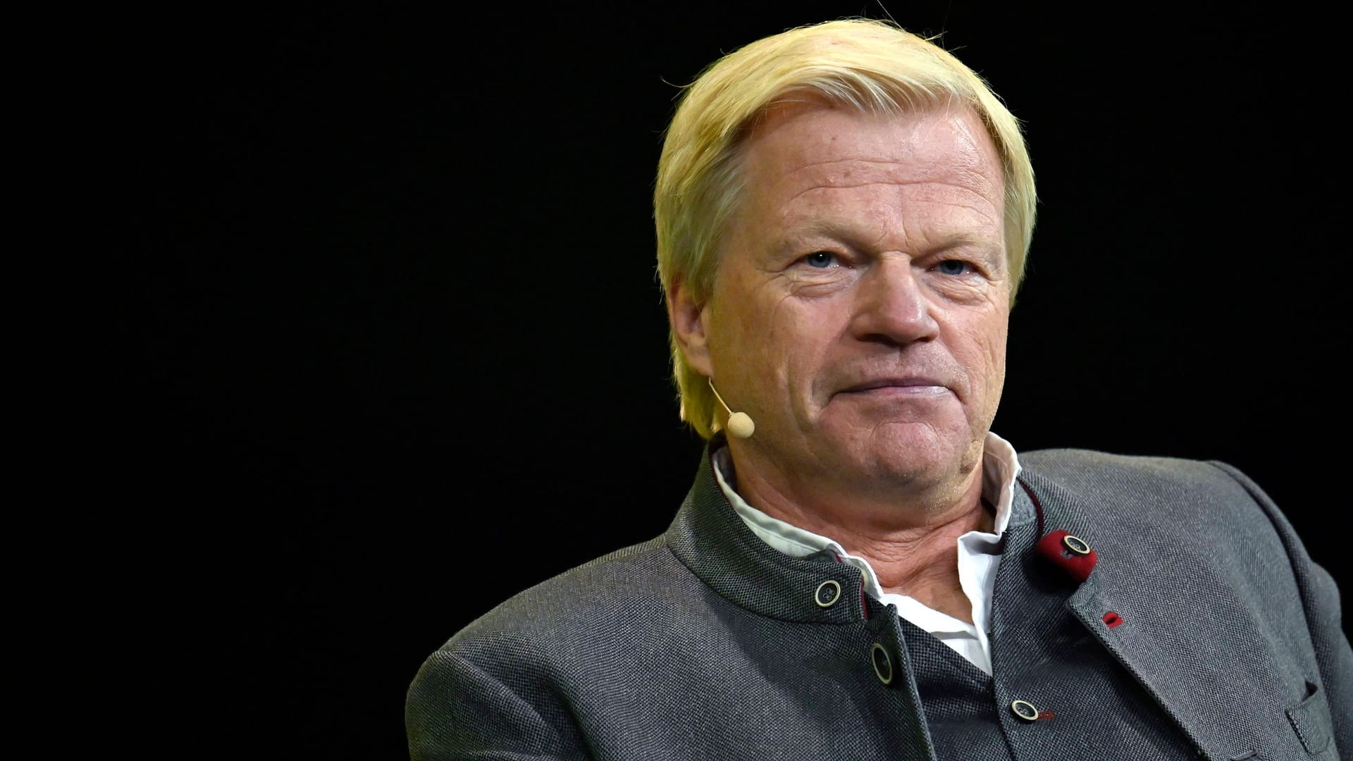 Oliver Kahn: Der frühere Vorstandsvorsitzende des FC Bayern hat sich zur Personalie Kimmich geäußert.