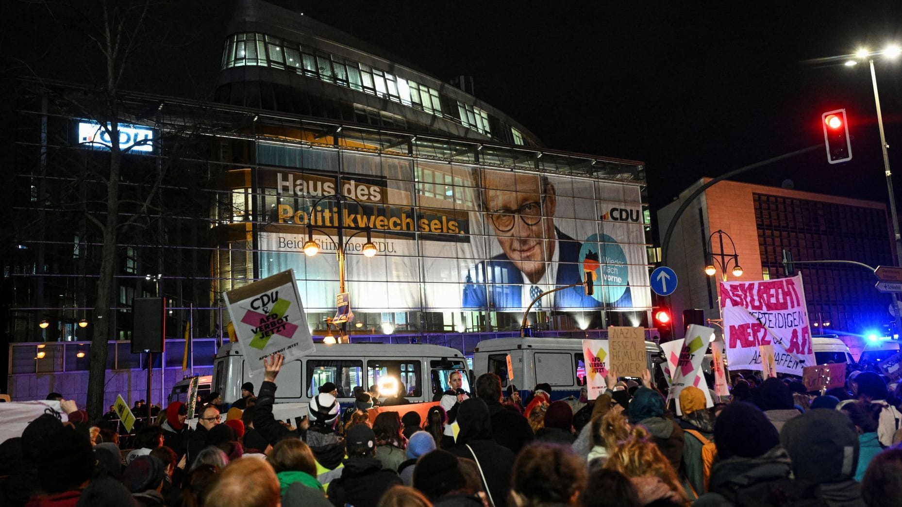 GERMANY-ELECTION/MIGRATION-DEMONSTRATION