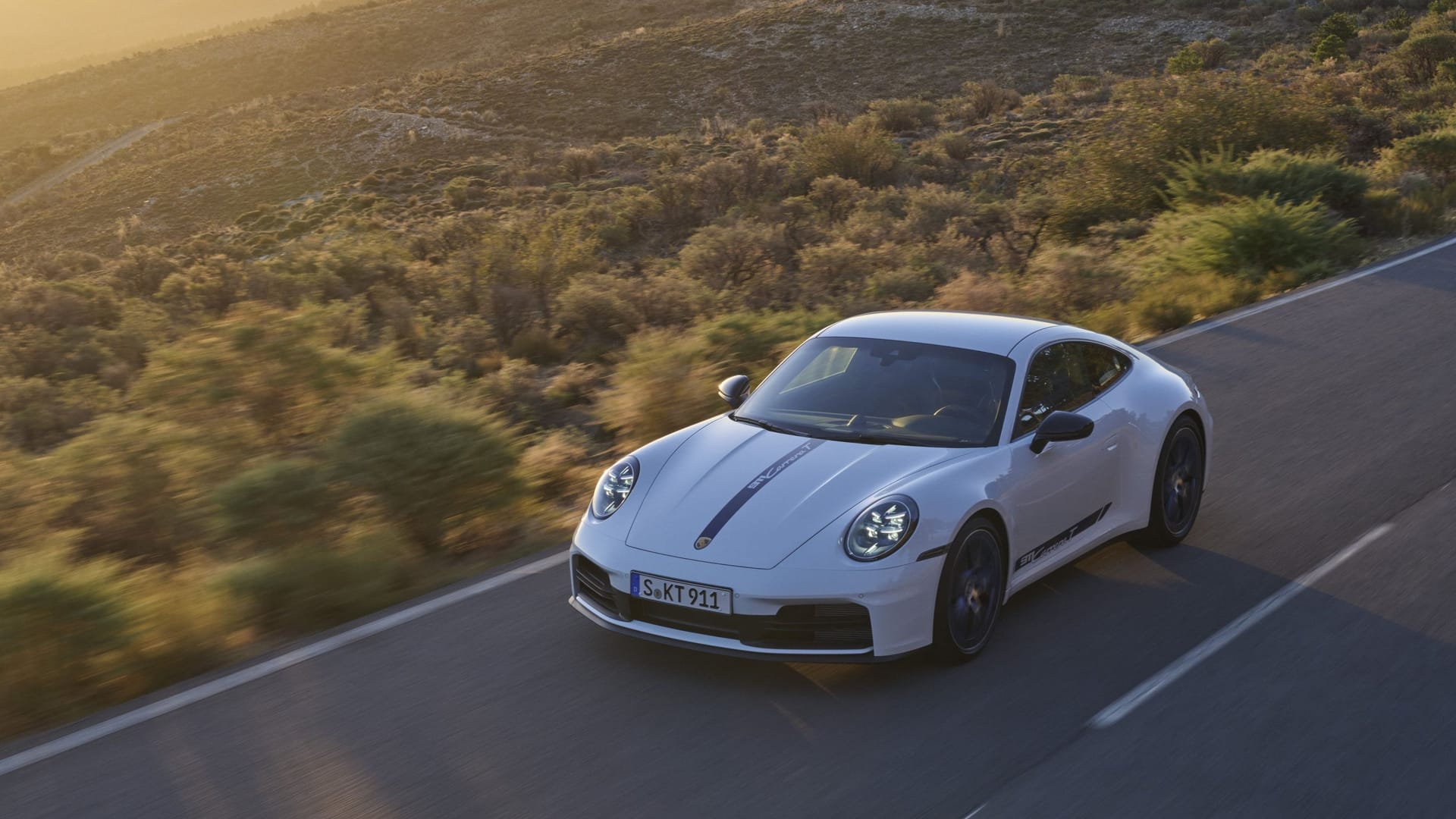 Porsche 911 Carrera T: Die neue Version setzt auf Leichtbau und ein Schaltgetriebe für mehr Fahrdynamik.