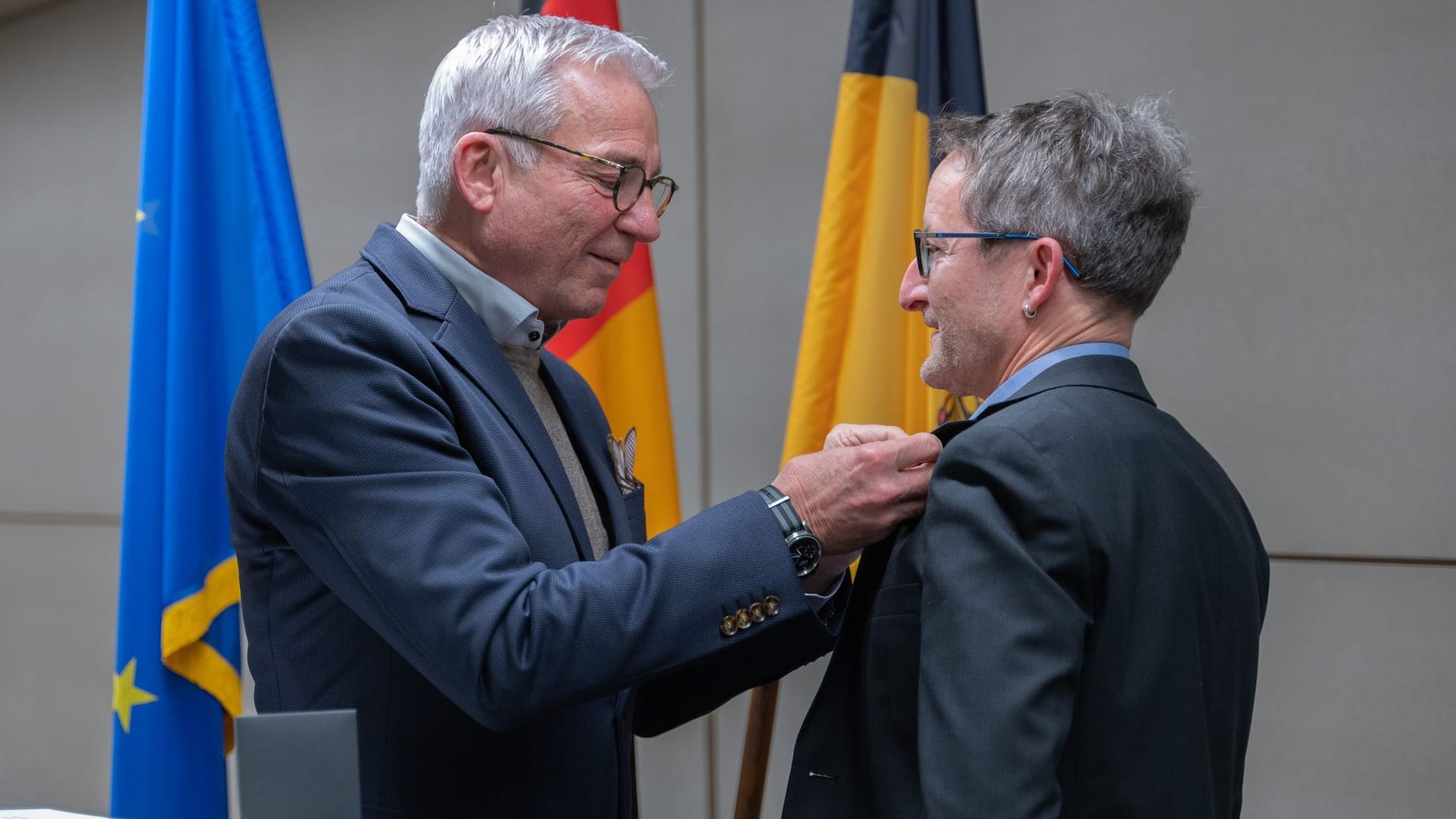 Innenminister Strobl verleiht Rettungsmedaille des Landes