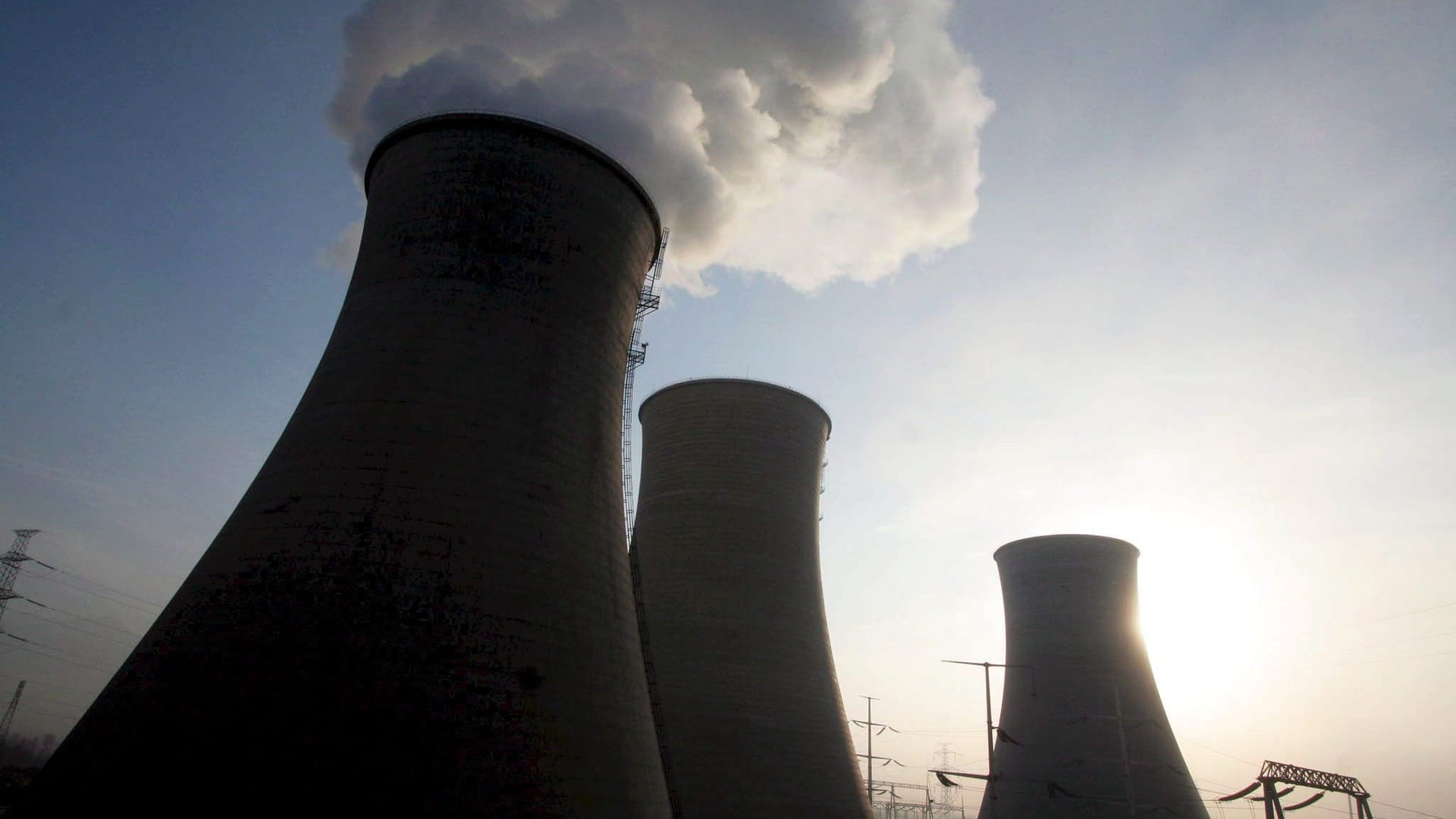 Das Kohlekraftwerk in Xining in der chinesischen Provinz Qinghai. Kraftwerke treiben den Klimawandel an.